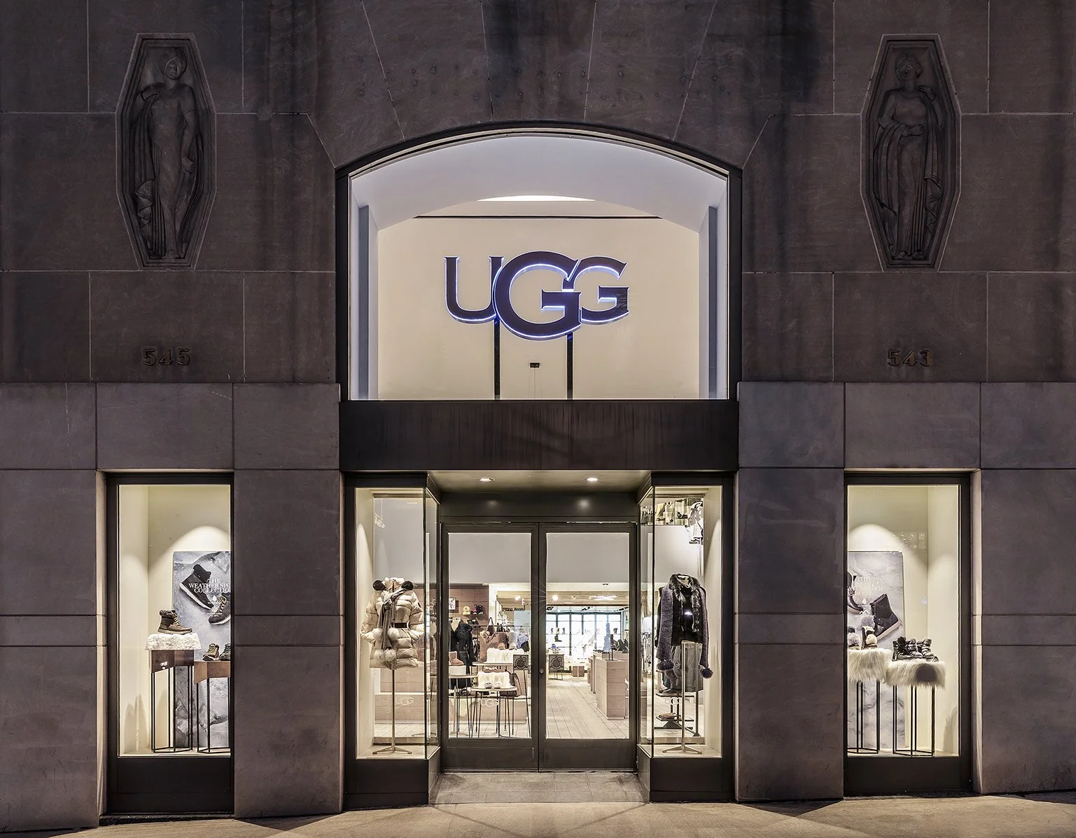 UGG