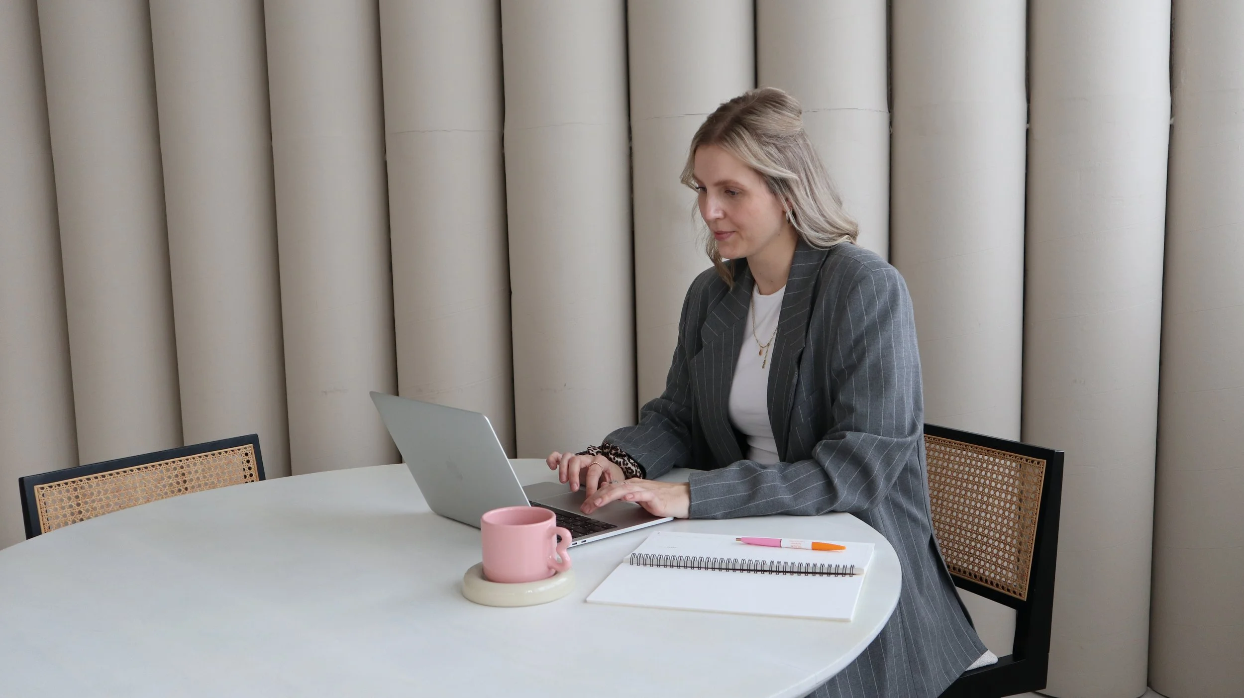 Lisa Staller bei der Blutwerte-Analyse – Fertility Klarheit Coaching