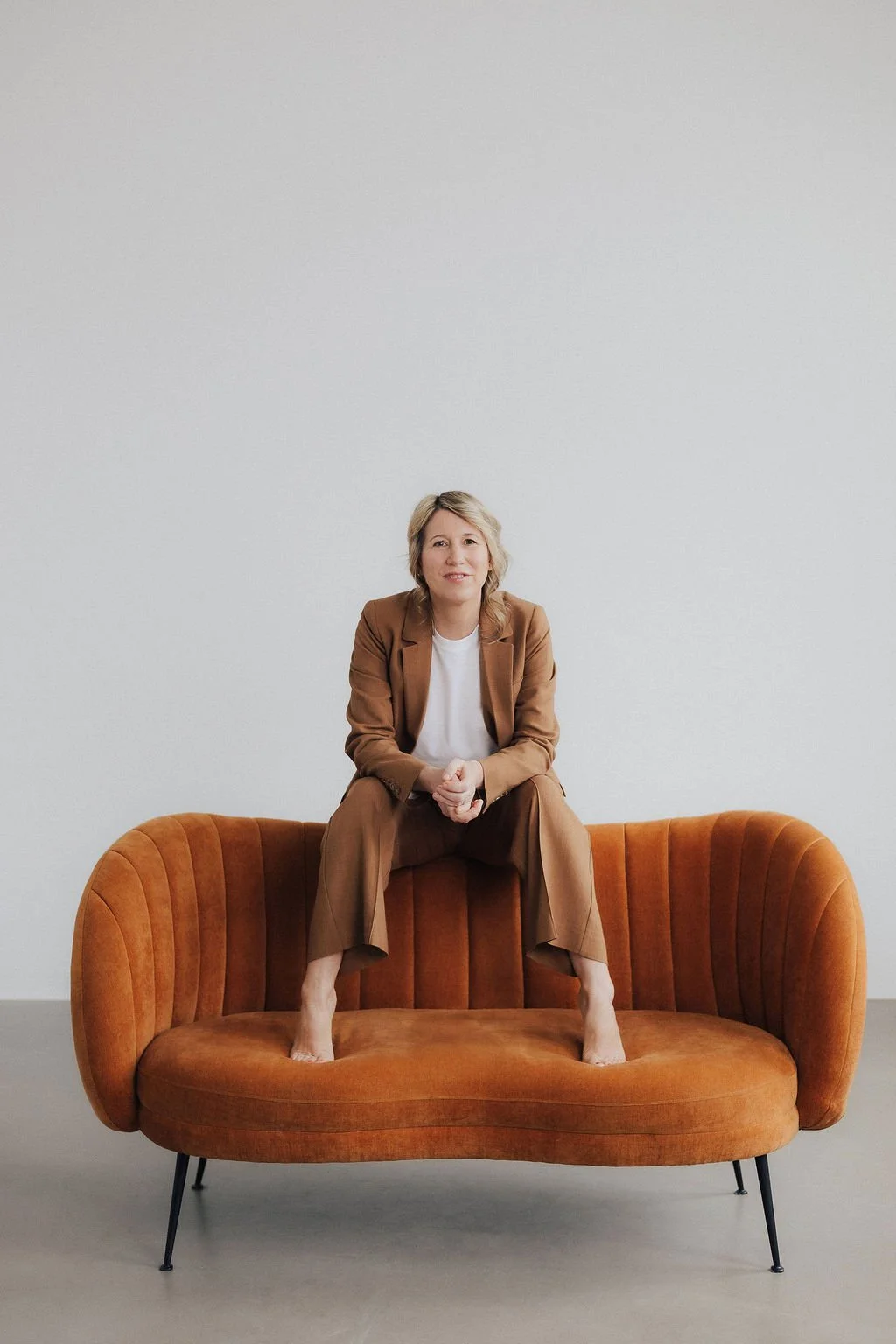 Hochzeitsfotografin Valeska Zachau aus Hamburg. Authentisches Brand-Portrait von Valeska Weddings.