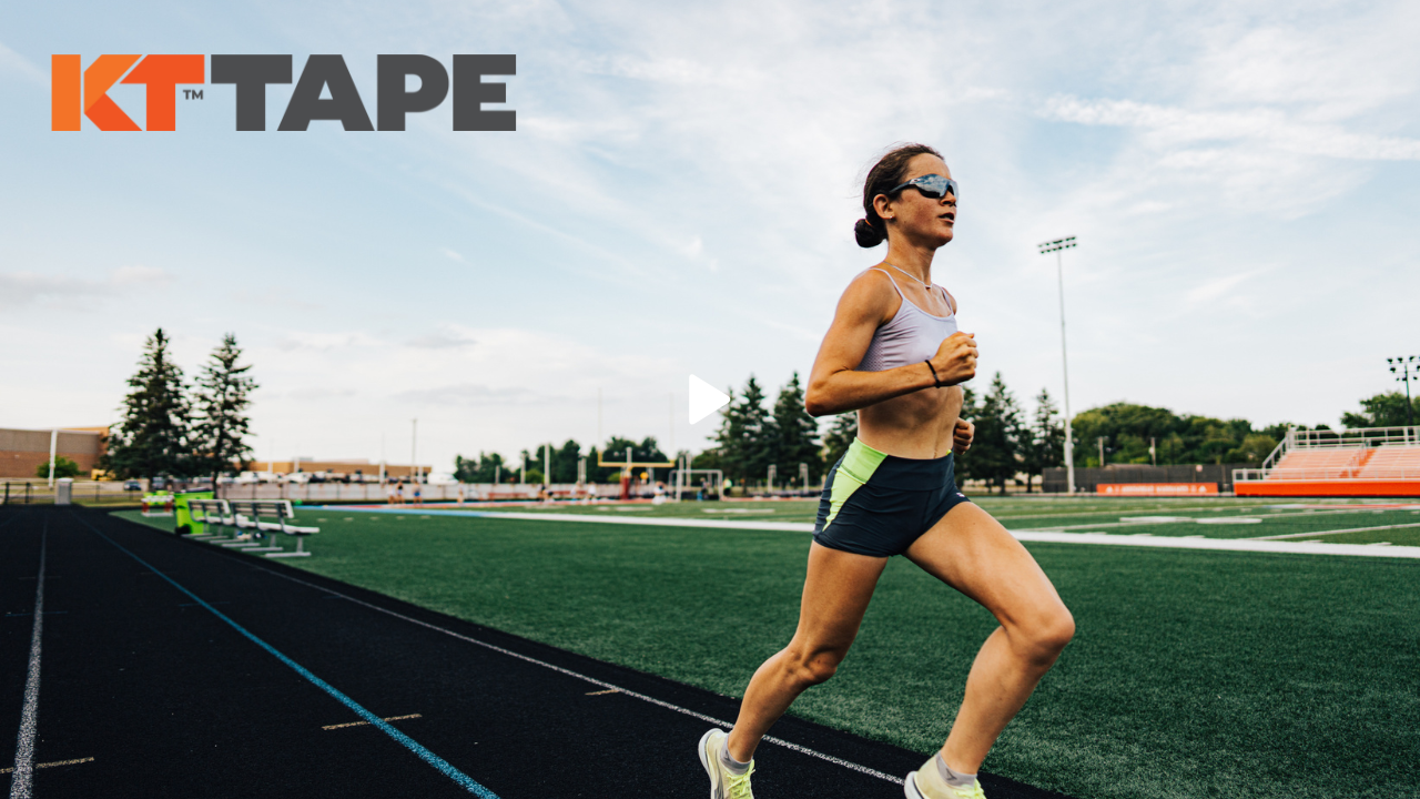 Molly Seidel running on a track