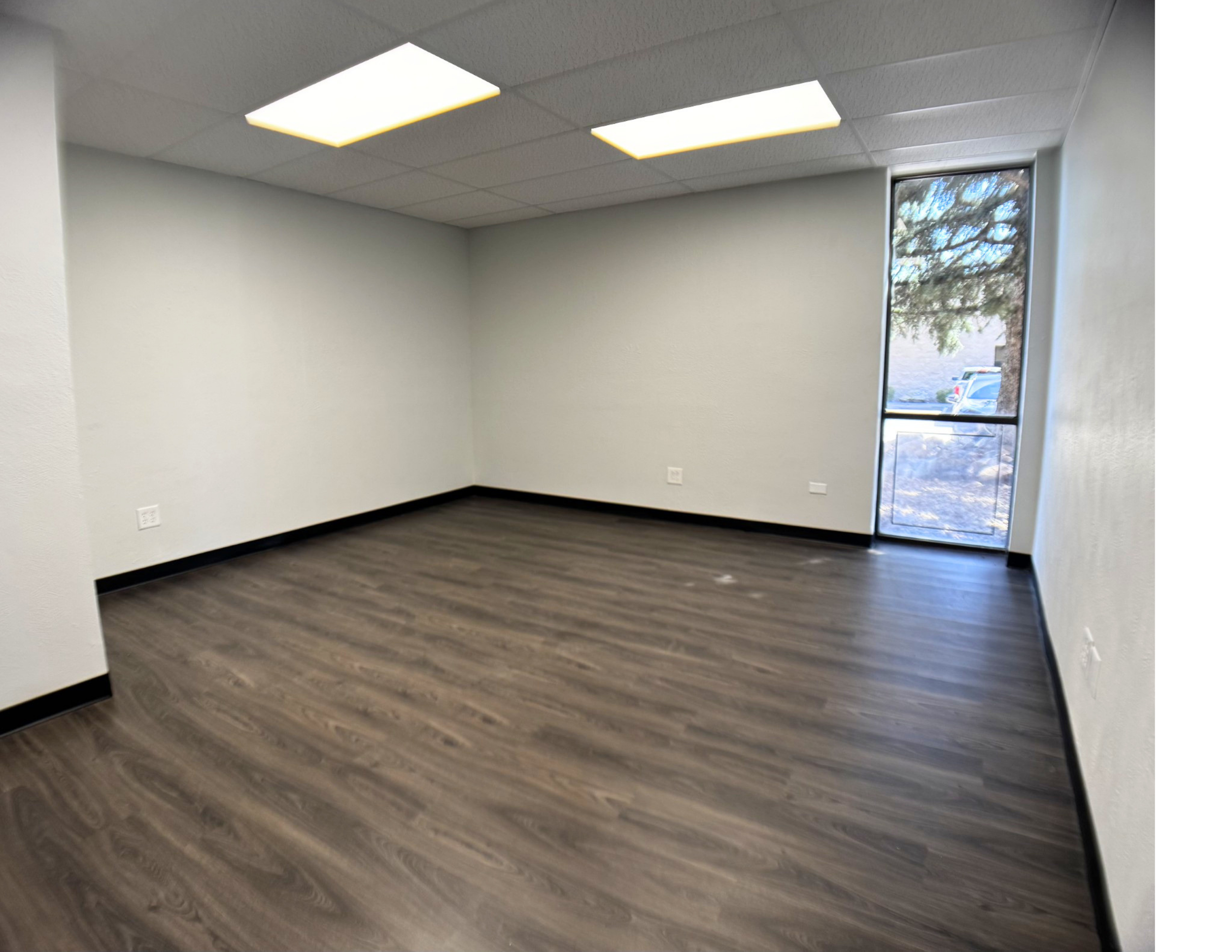 Unit E Office