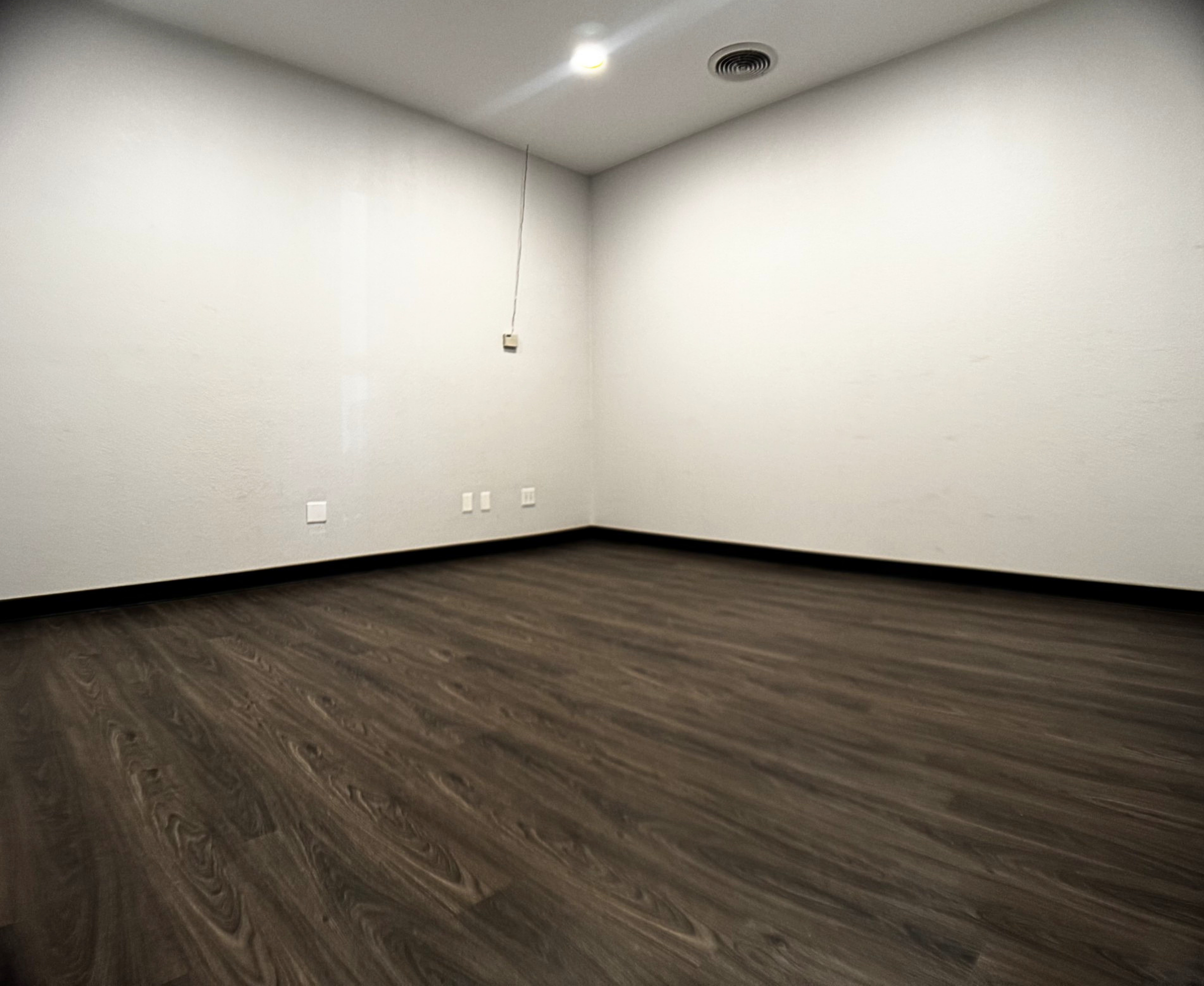 Unit E Office