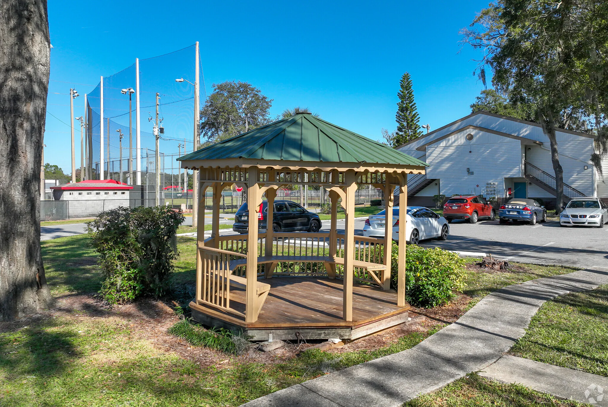 goldelm-at-charter-pointe-altamonte-springs-fl-sitting-area - Copy.png