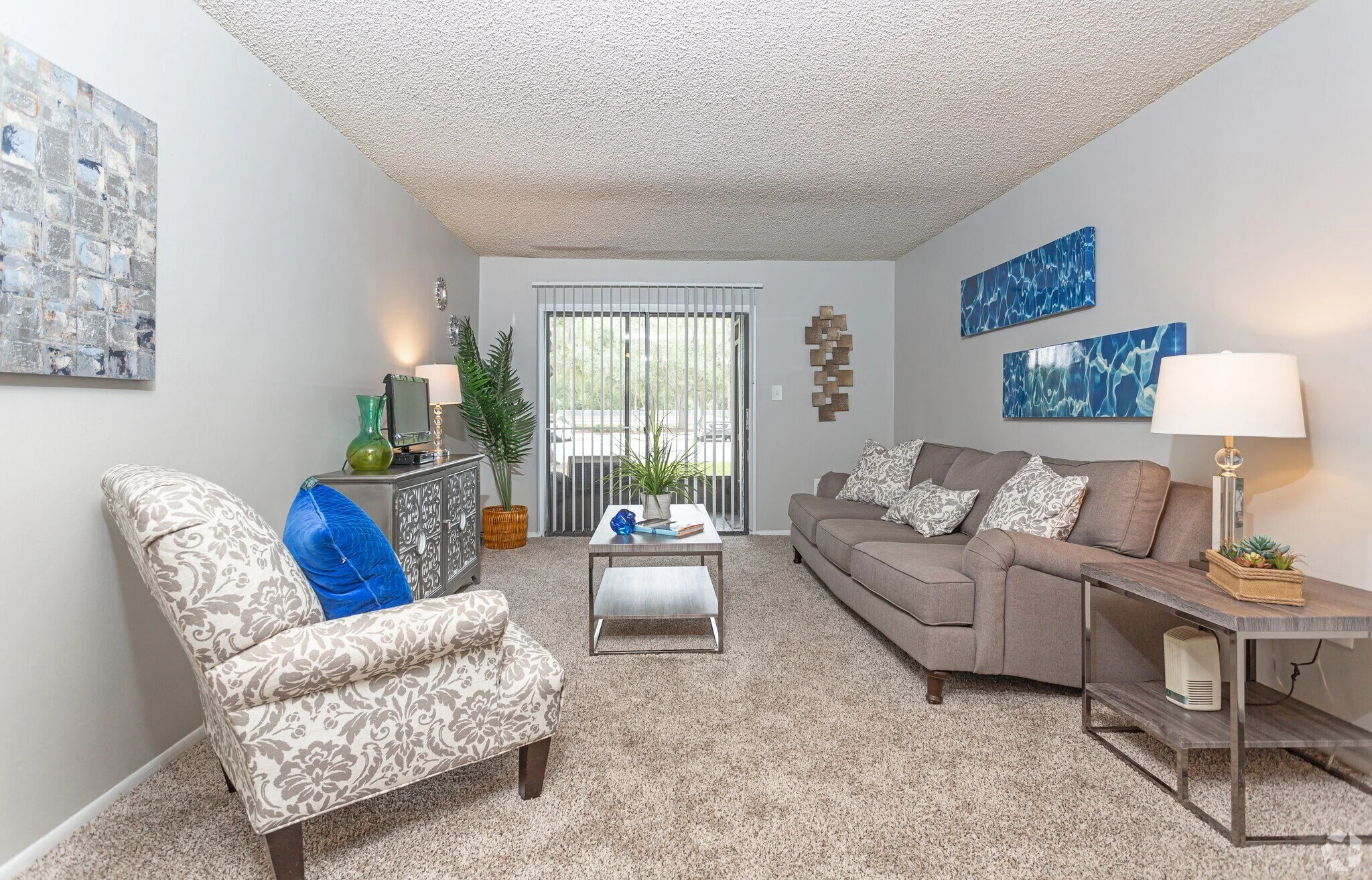 goldelm-at-charter-pointe-altamonte-springs-fl-1br-1ba---750-sf (3) - Copy.jpg