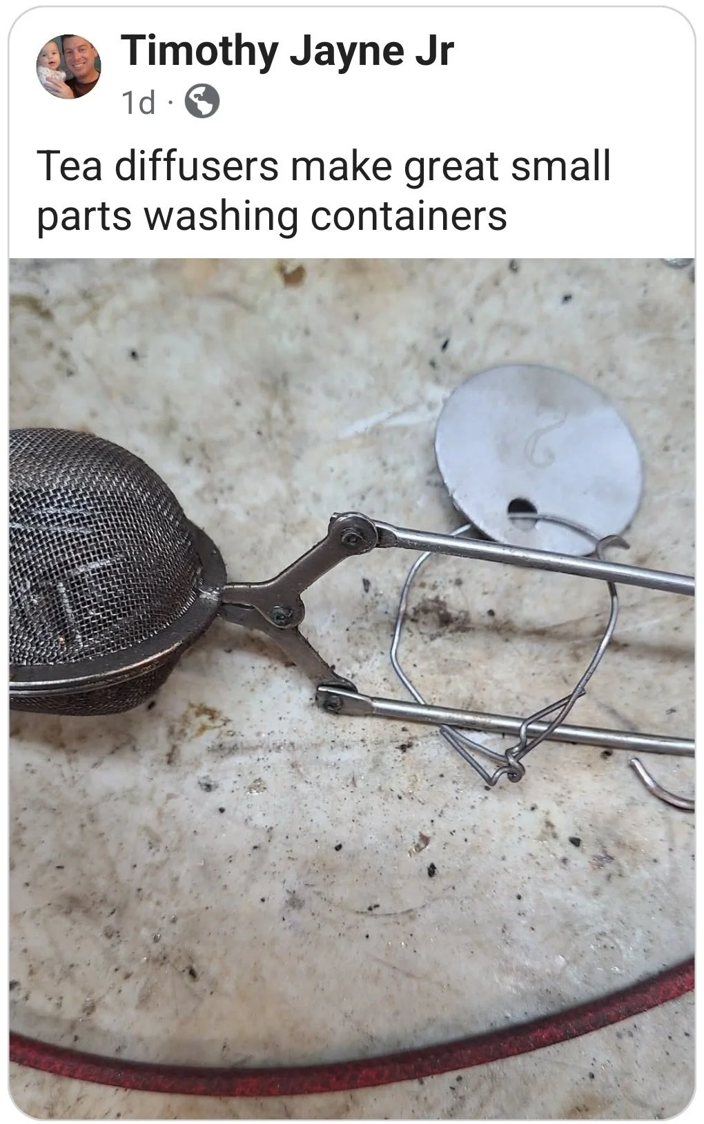 Tea strainer for washing small parts