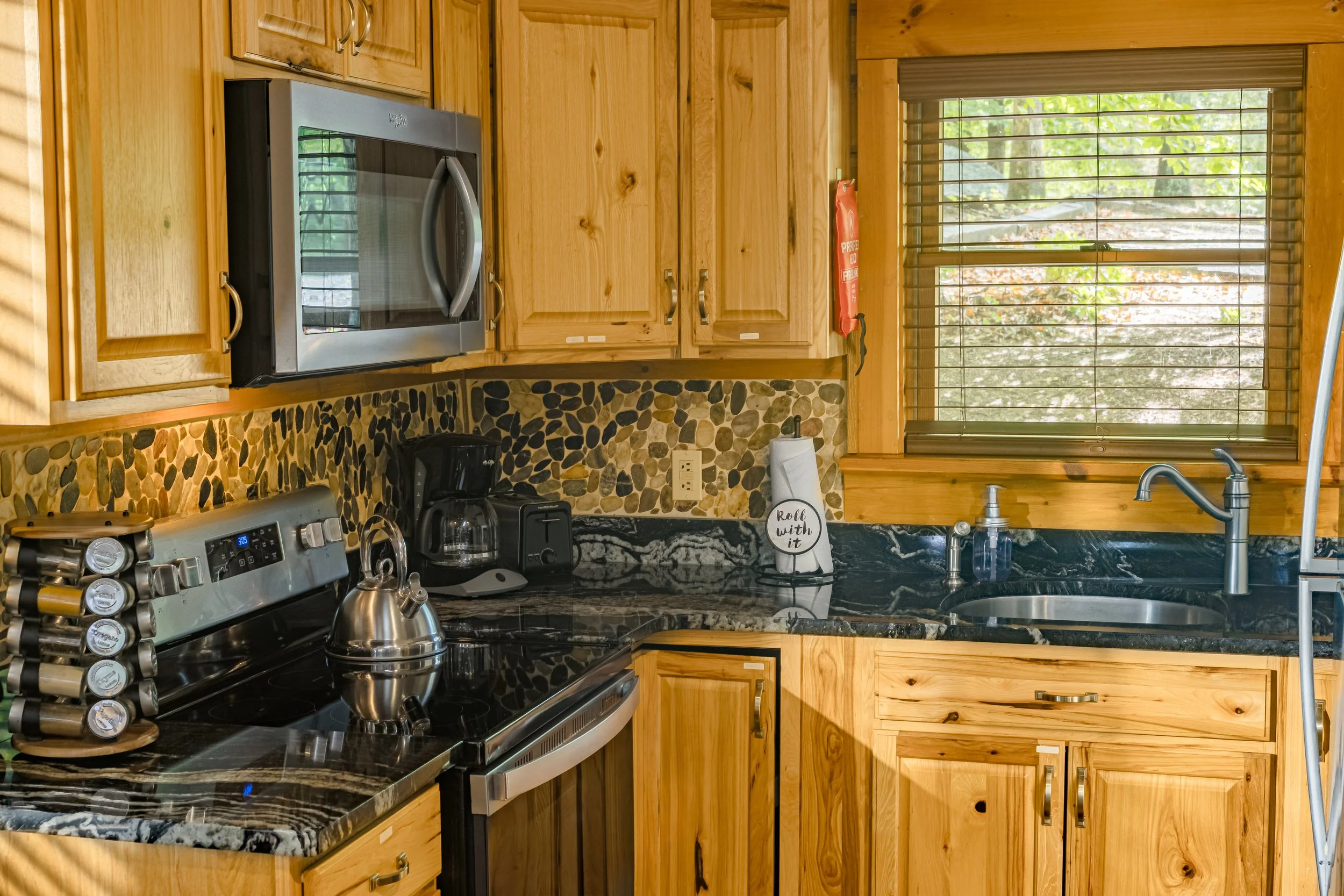 The Cabin-06.jpg
