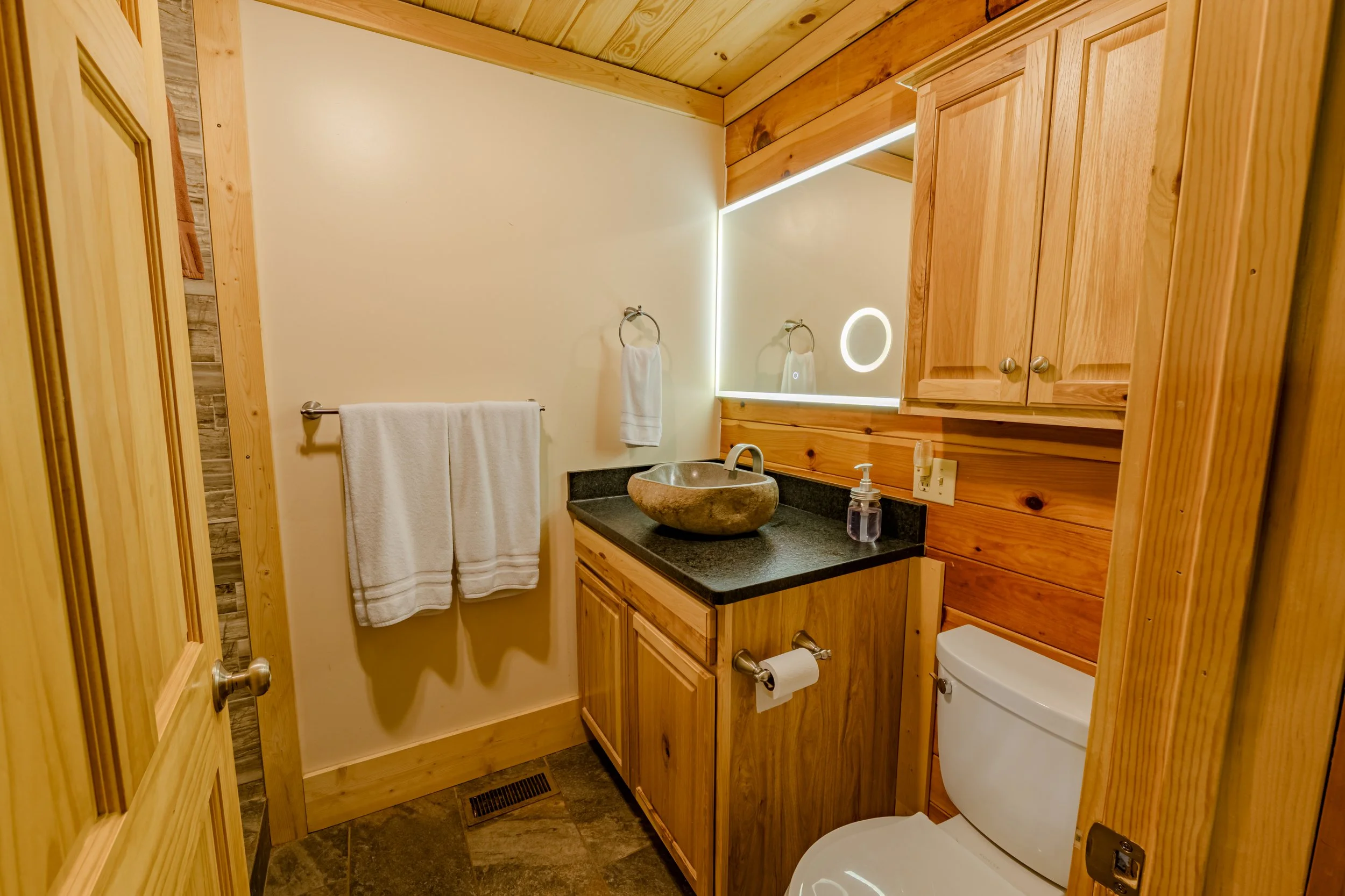 The Lodge-21.jpg