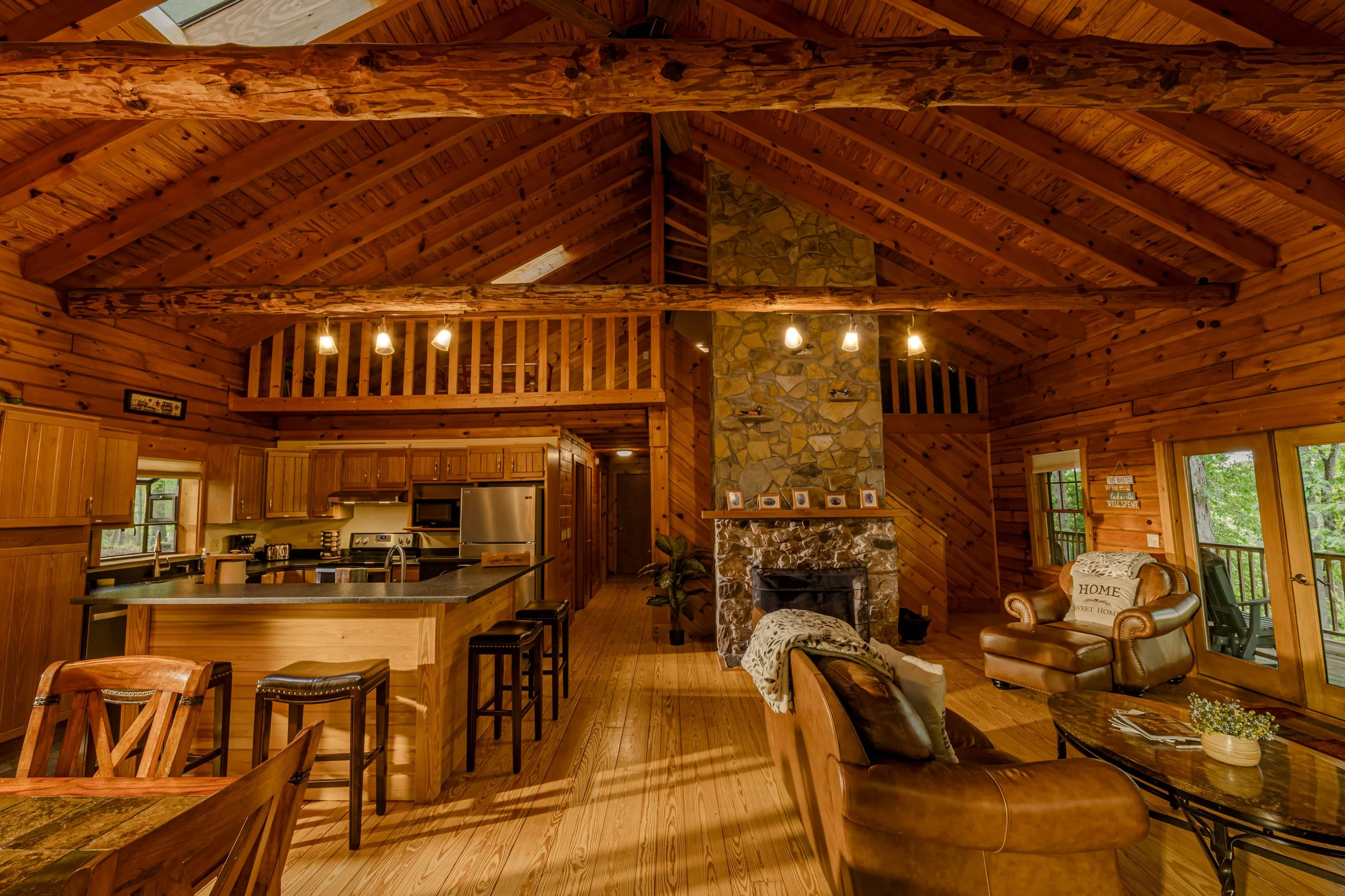 The Lodge-01.jpg