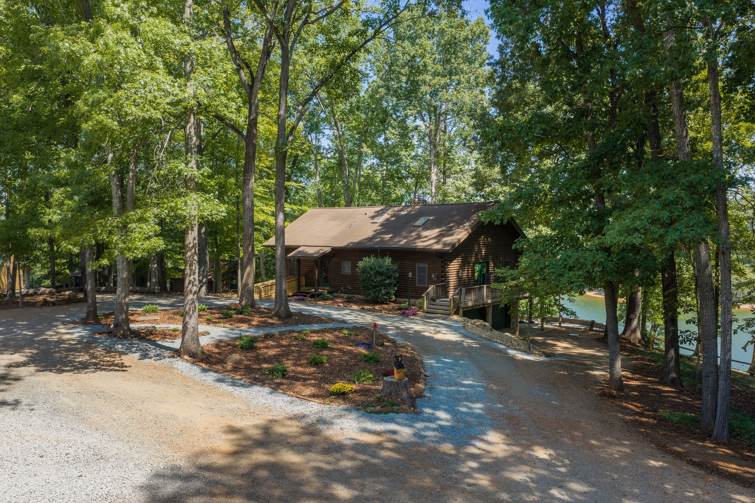 TheLodge-62.jpg