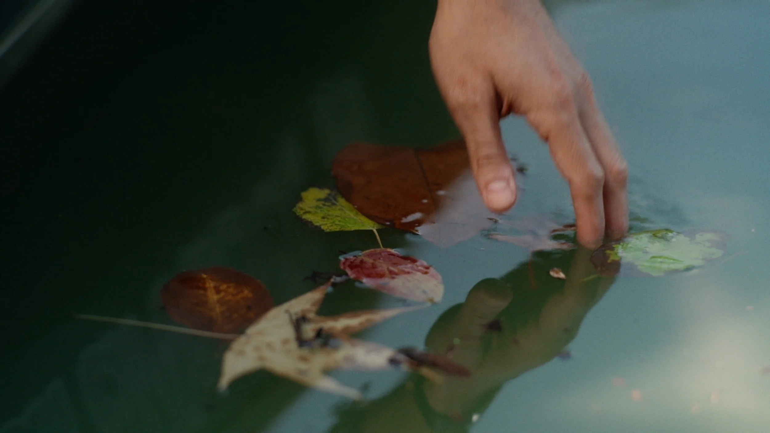 CP - Jaime - fingers in water 300dpi.jpg