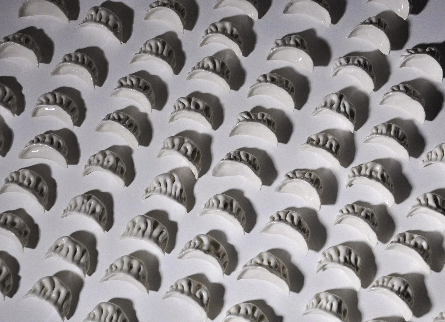 momo1000_2026_porcelain_2x2m_8450_DinaBhujel3.jpg