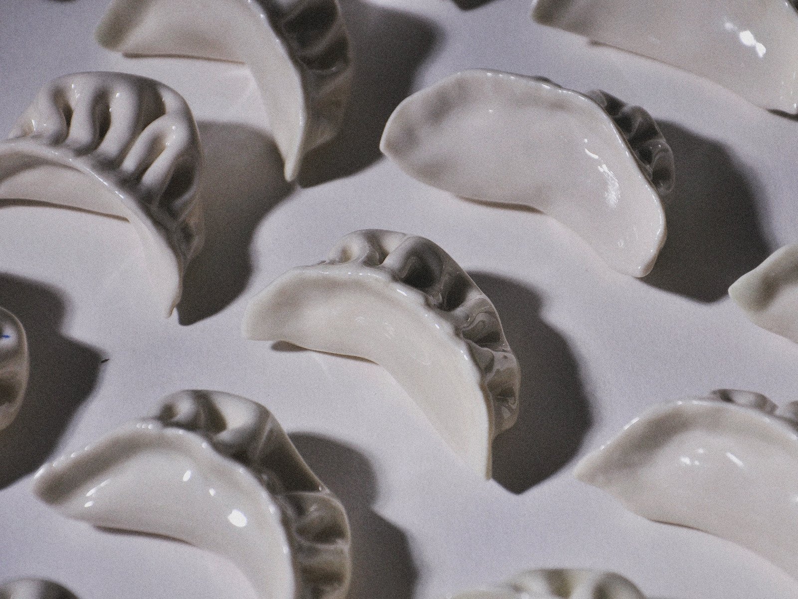 porcelain momo