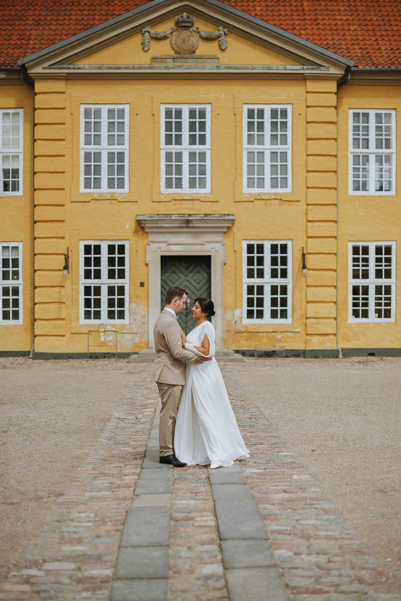 maria&alex-roskilde-cityhall-elopement-43.jpg