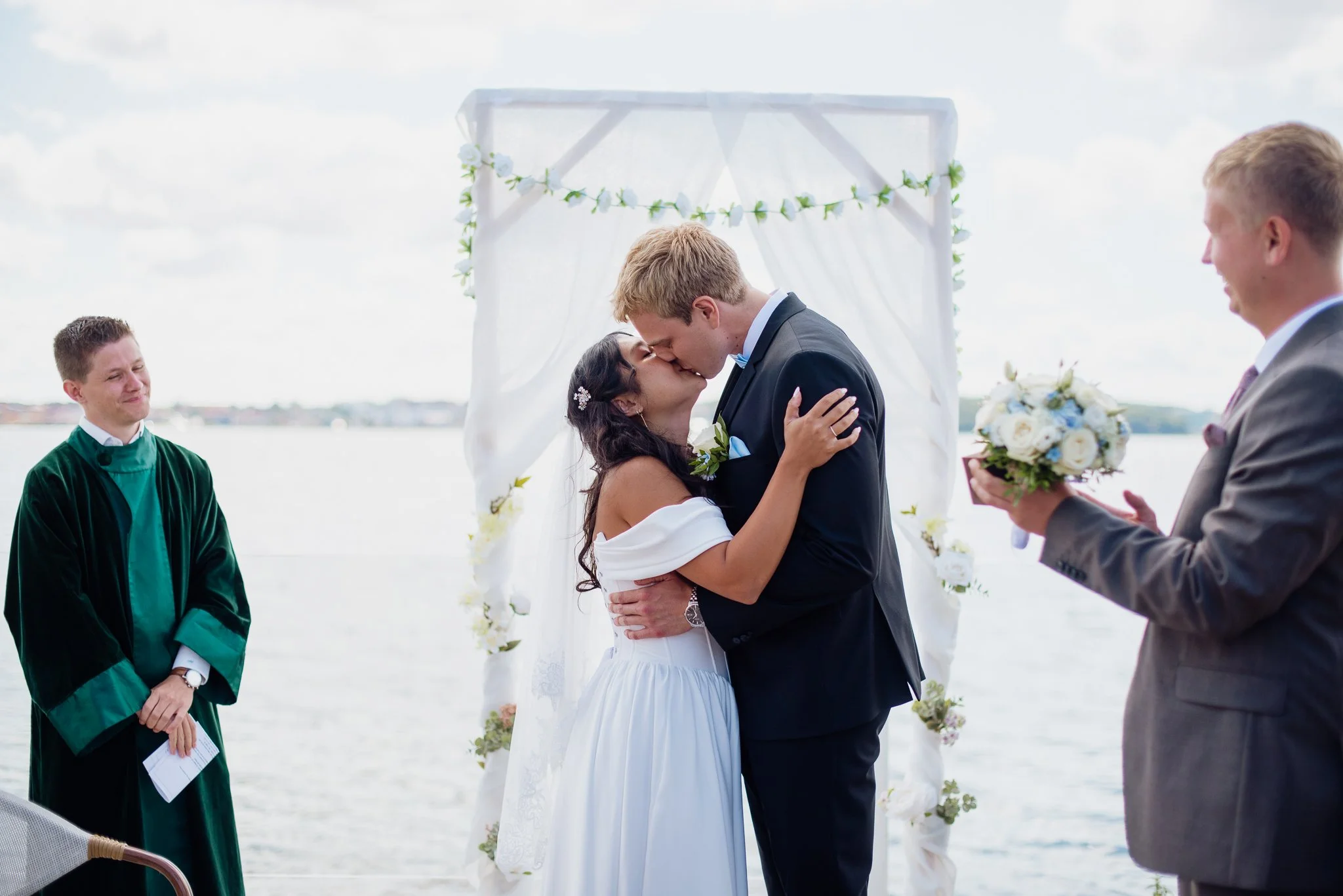 Jessica&Magnus.wedding-06.jpg