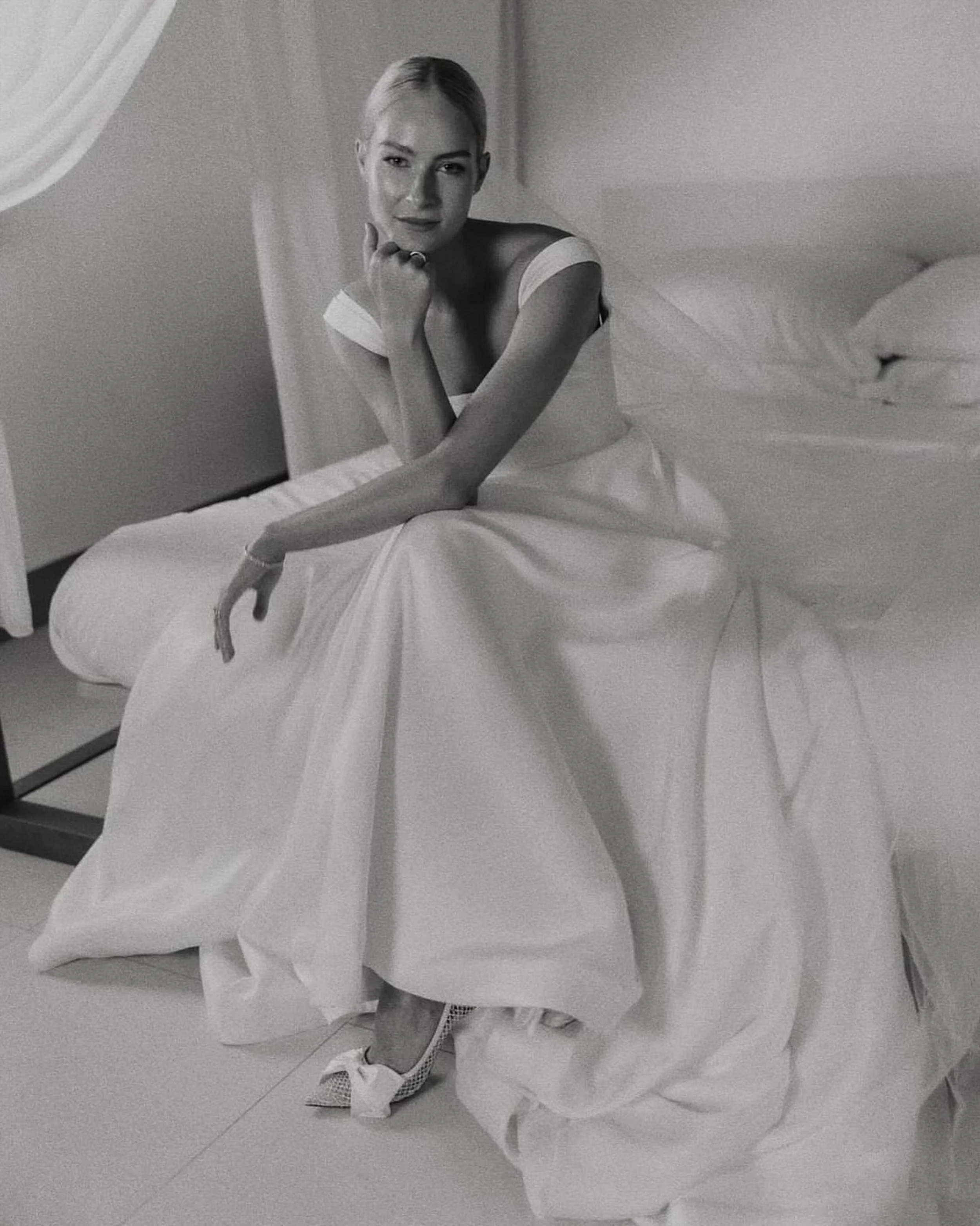 Wharton // one of our brides fell in love with Wharton today and it reminded me how much I love this dress 🤍 A beautiful, modern yet classic design. Elegant and perfect for those black tie weddings 💖