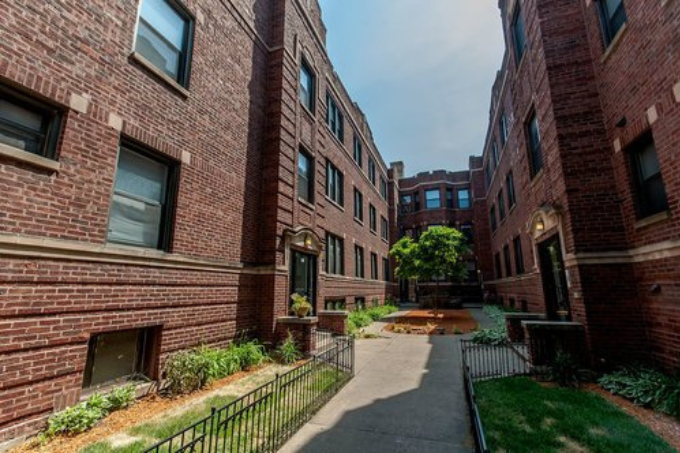 5553-59 N Magnolia Ave