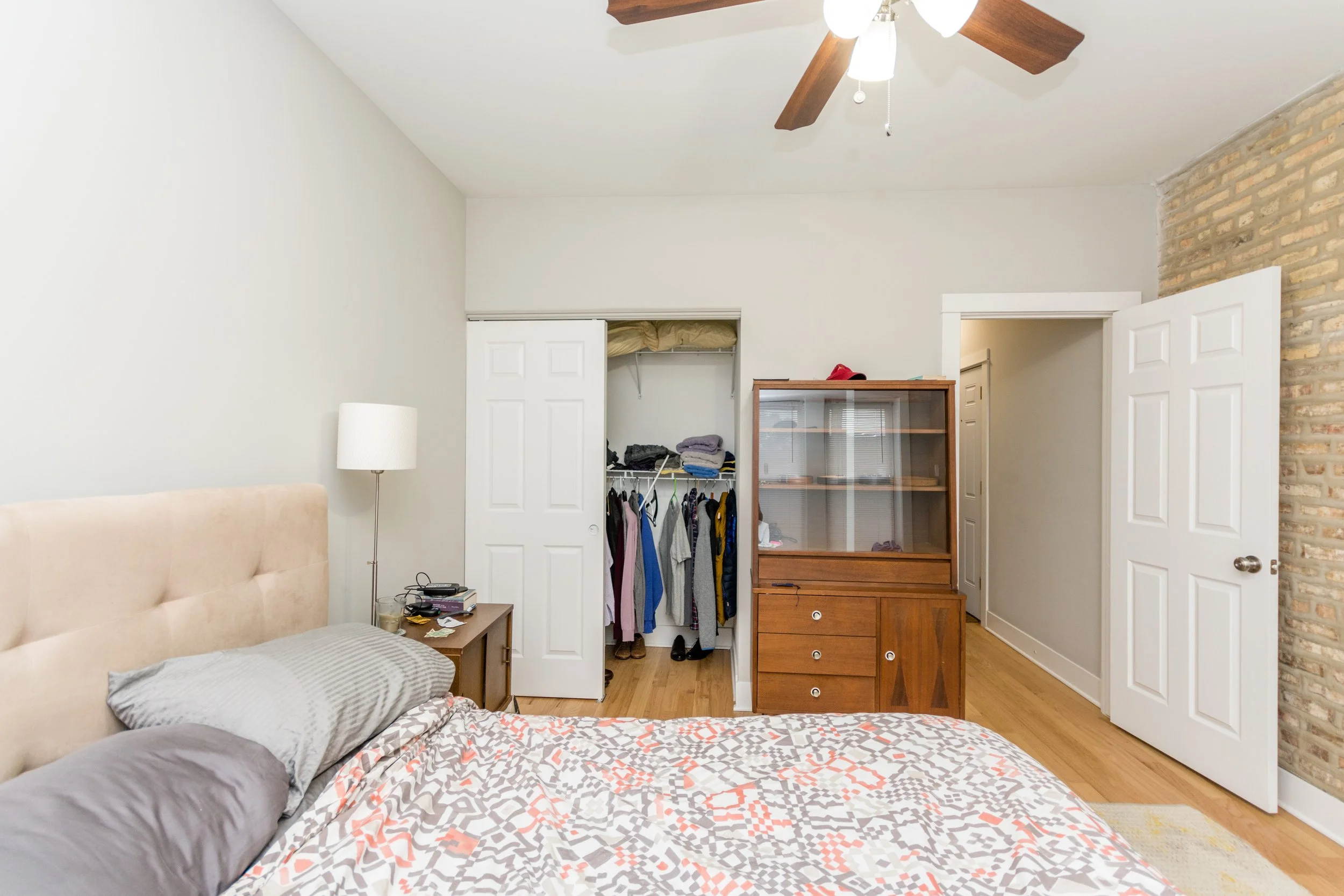 8_1bedrooma1.jpg