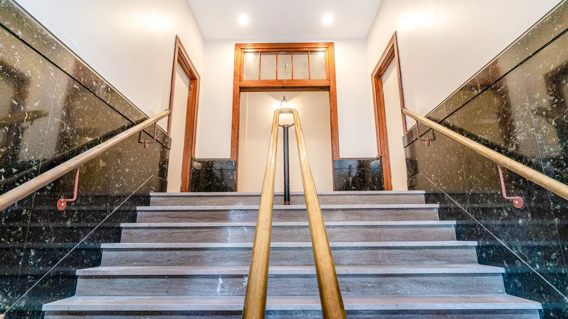 003_lobbystairs-1920w.webp