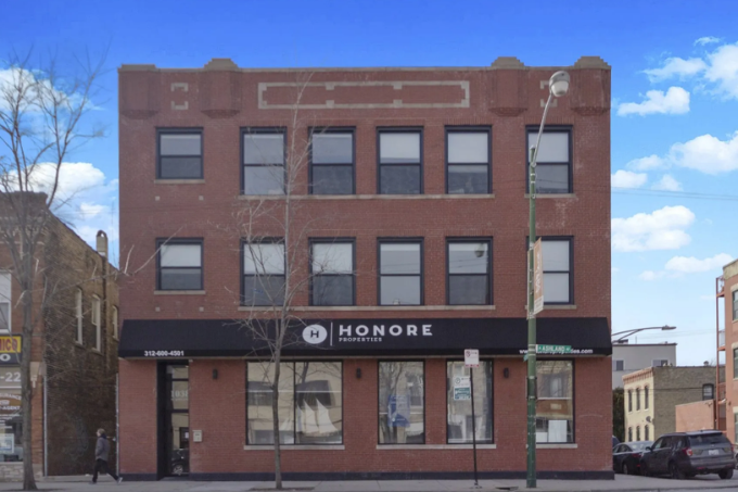 1038 N Ashland Ave