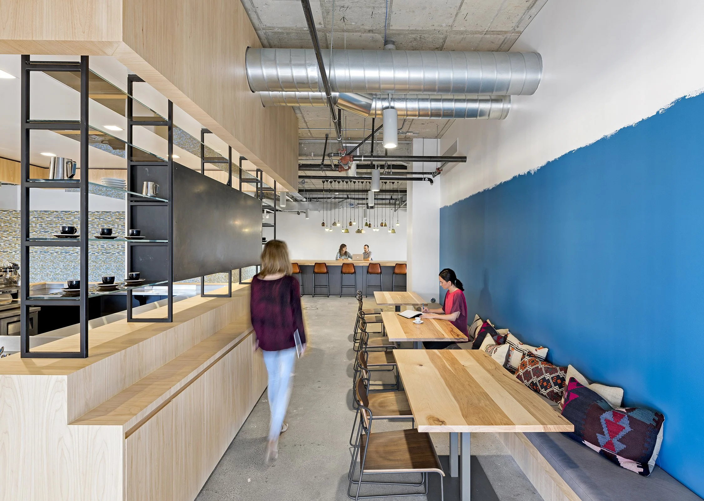 oplusa-yelp55haw-2373 Rev.jpg