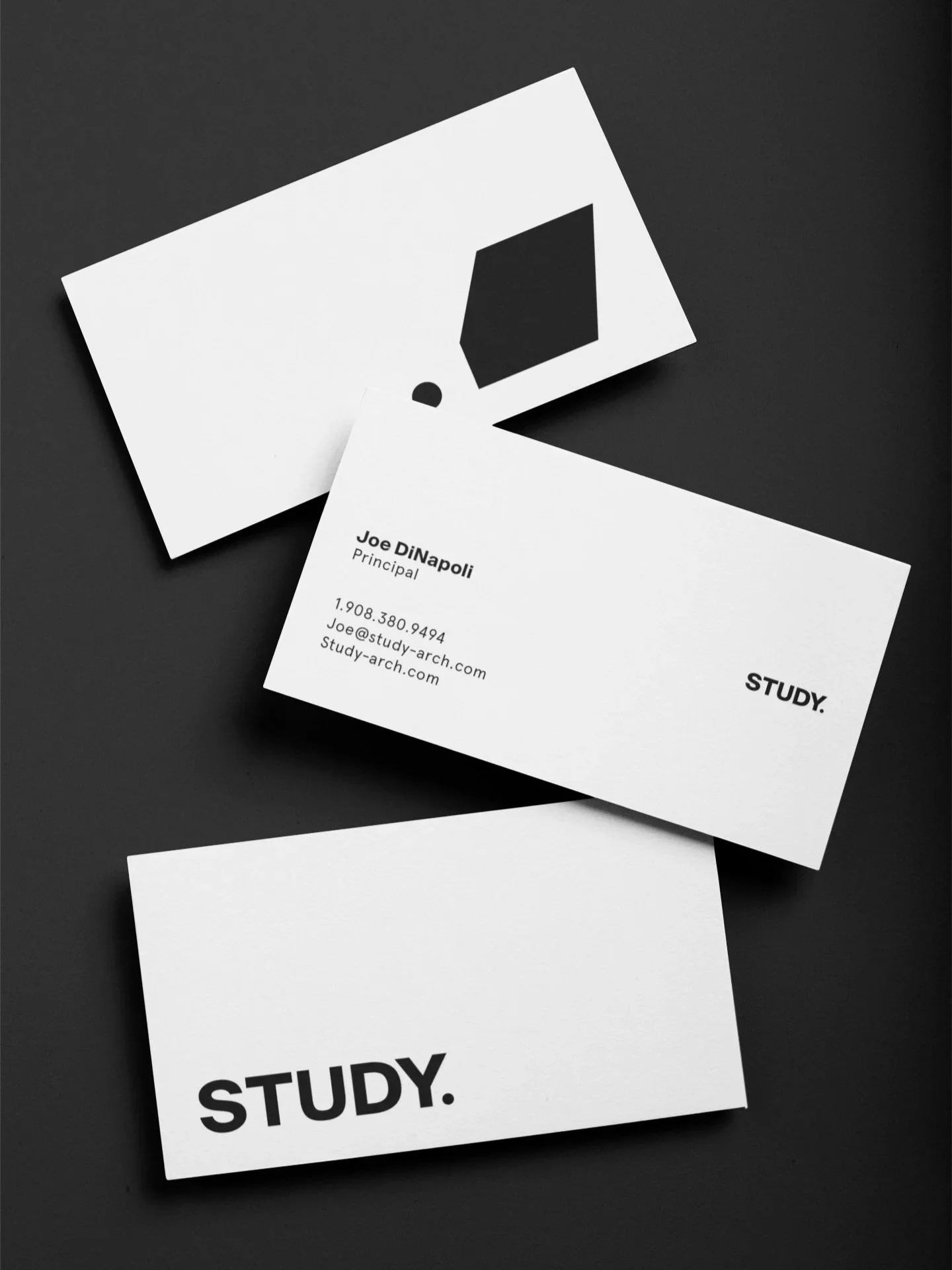 mockup-of-three-business-cards-on-a-solid-color-surface-21900+(15).webp