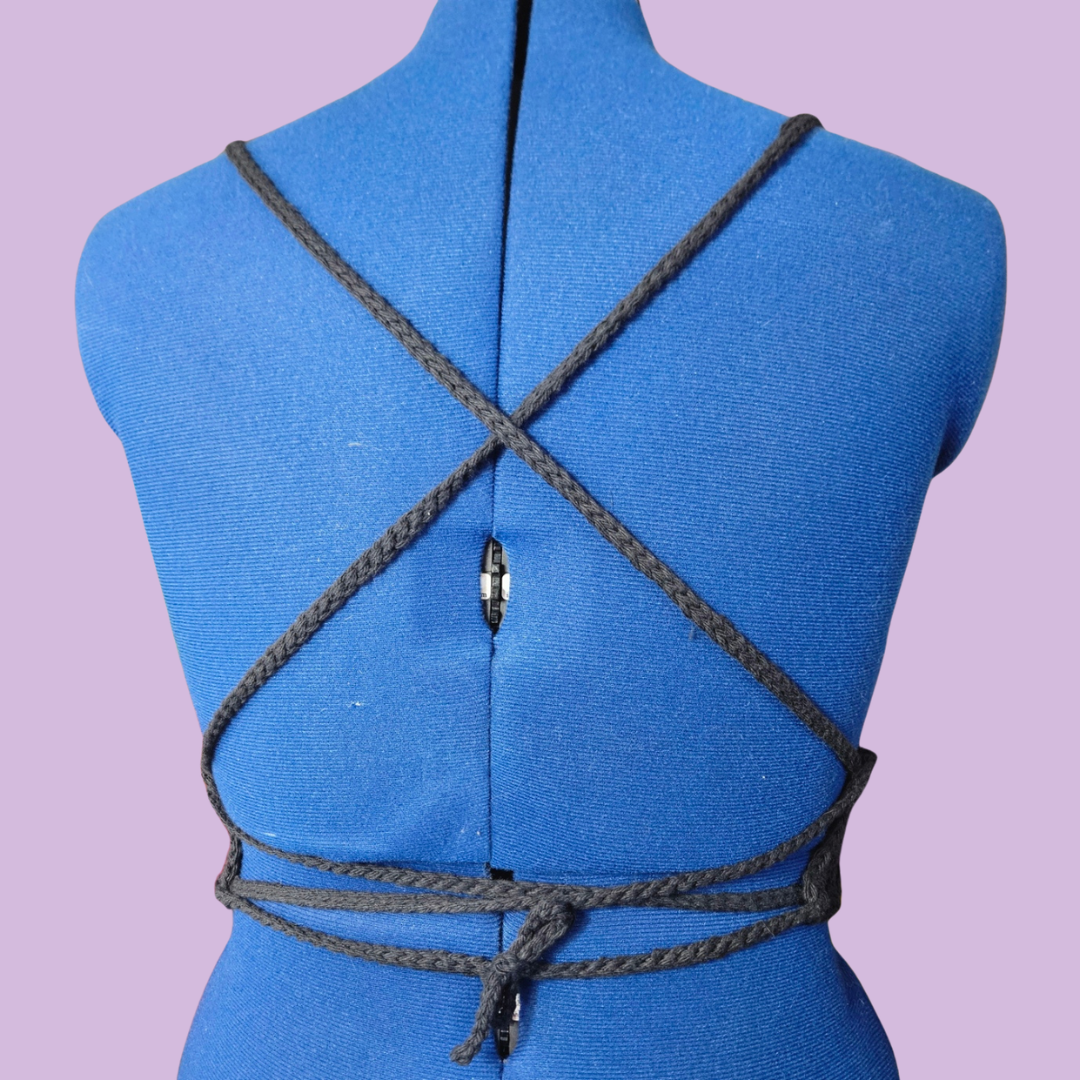 Lily Top Small Black 4.png