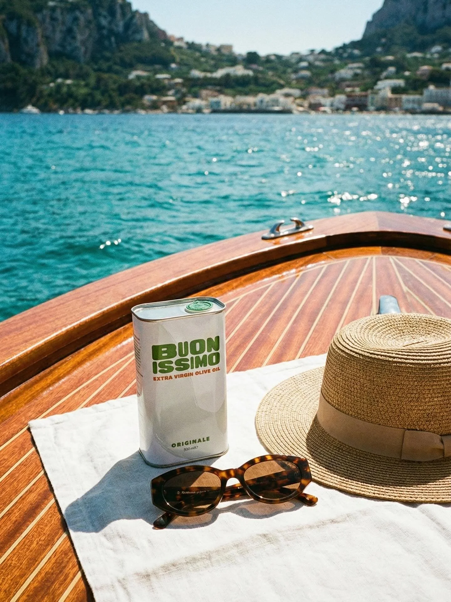 This is your sign to holiday like Buonissimo ✨
Slow mornings, salty swims, long lunches, great olive oil.
No rules. No rush. Just vibes (and EVOO)