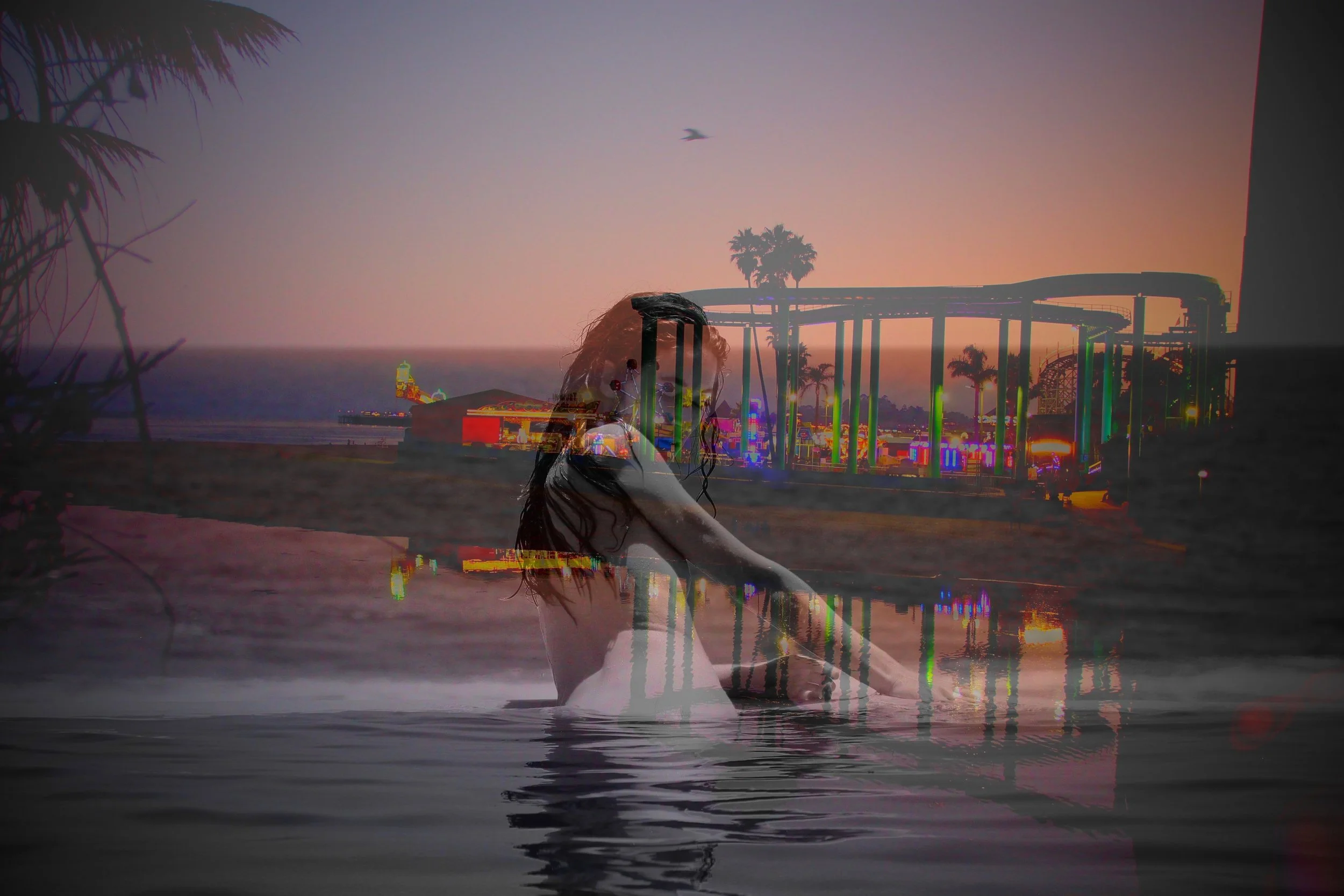 2_DE_boardwalk N Wifey.JPG