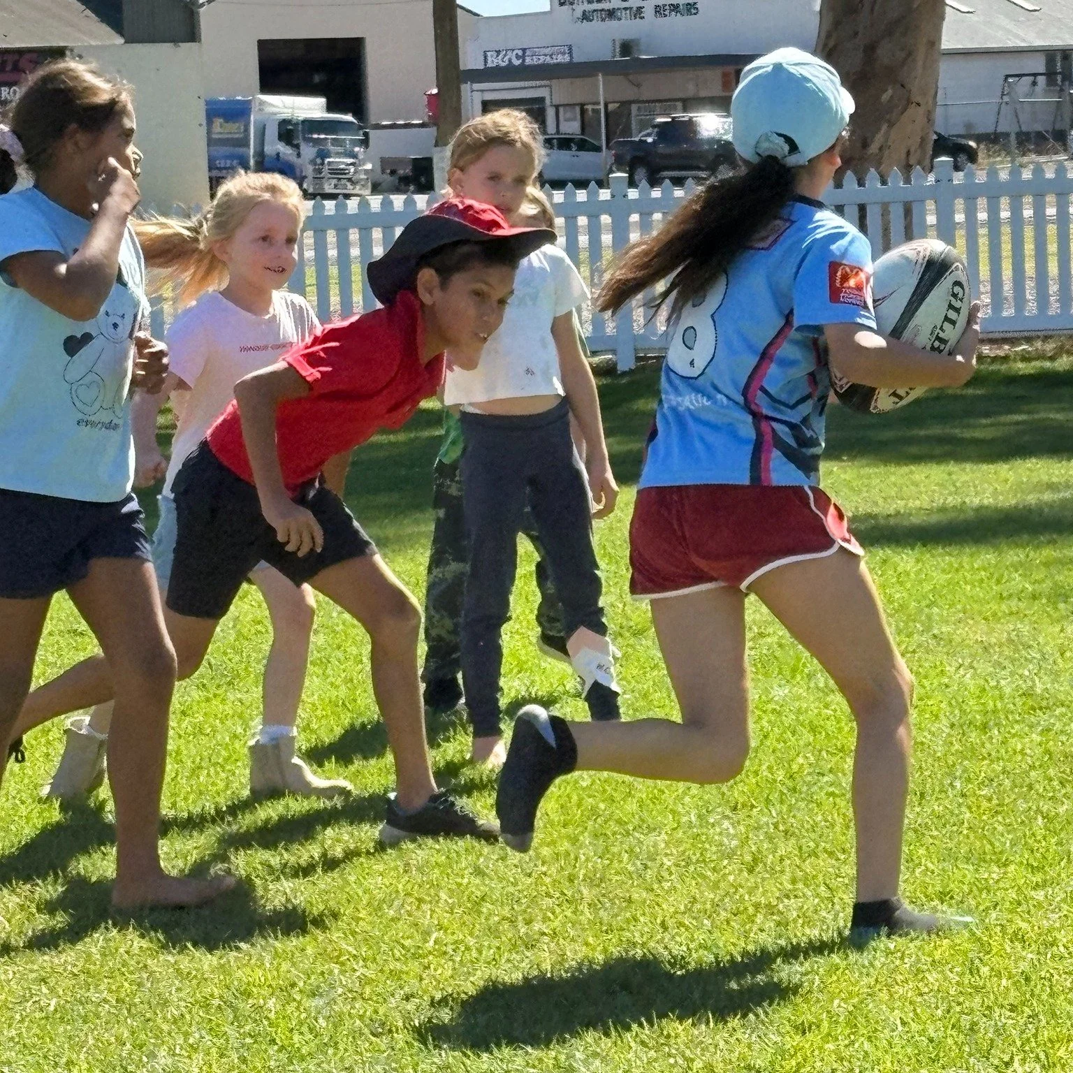 Some photos from our SEWB team of the After School Program, running weekly on Wednesdays from 3:15pm &ndash; 4:30pm, along with our School Holiday Programs. Filled with learning, sports, activities, creativity, and plenty of fun 😎🏈🎨🍊🏃🏾&zwj;♀️