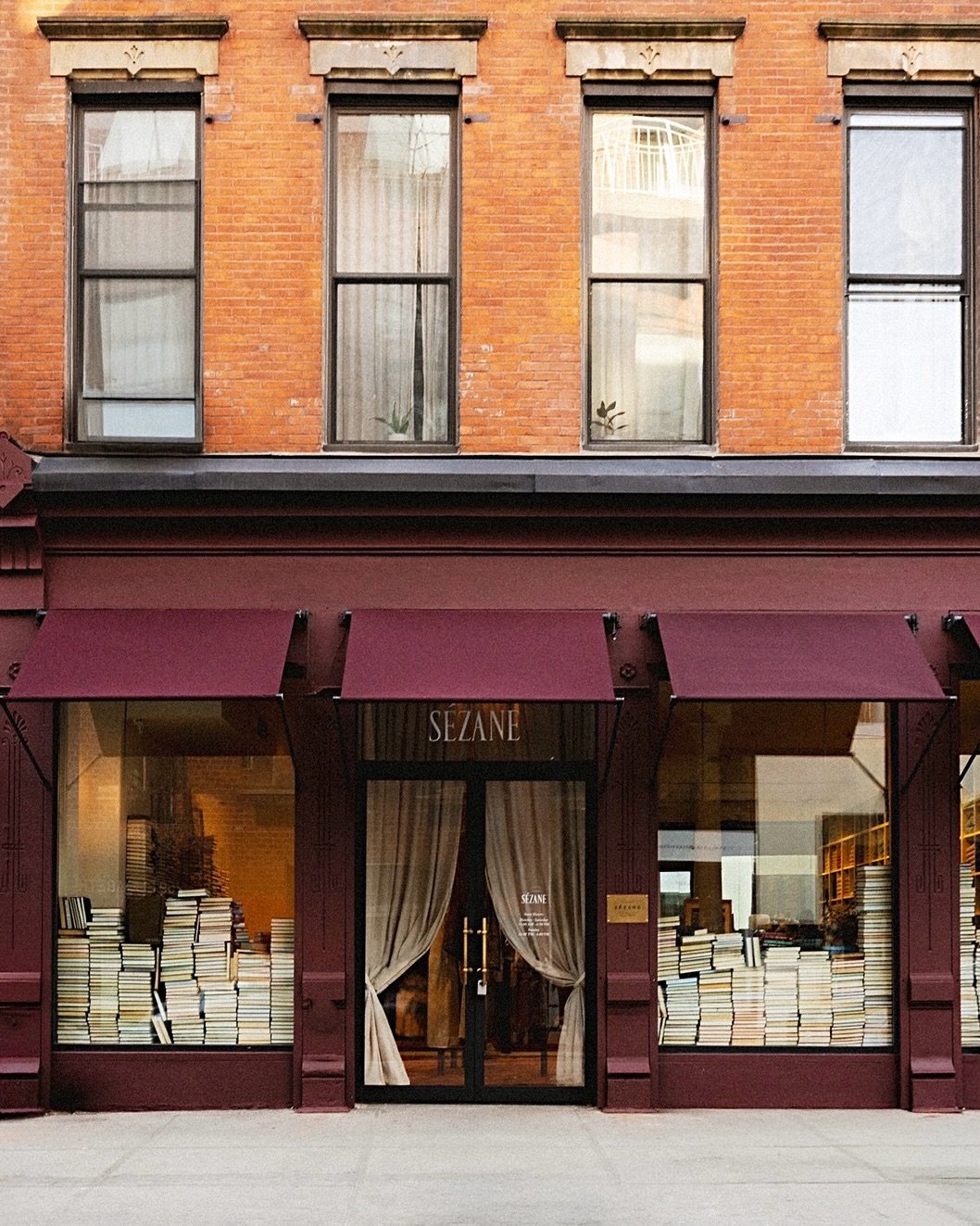 sezane_1769169555_3816392076385061261_1649863114 (1).jpg