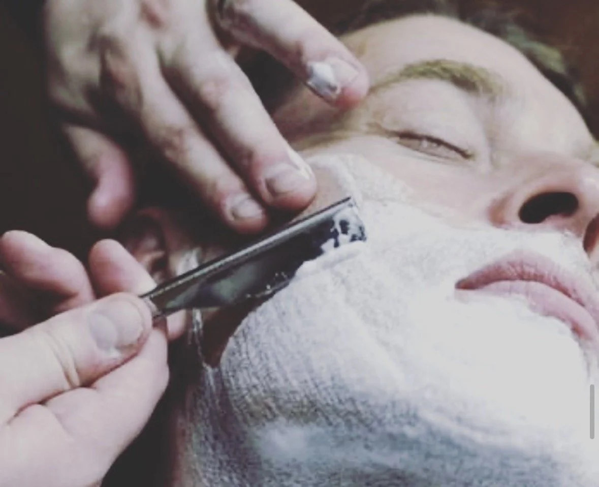 Barber Cut & Hot Lather Shave (Full Beard Removal)