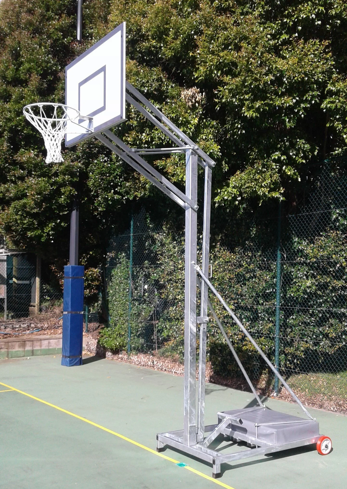 Adjustable Height Freestanding Basketball Tower