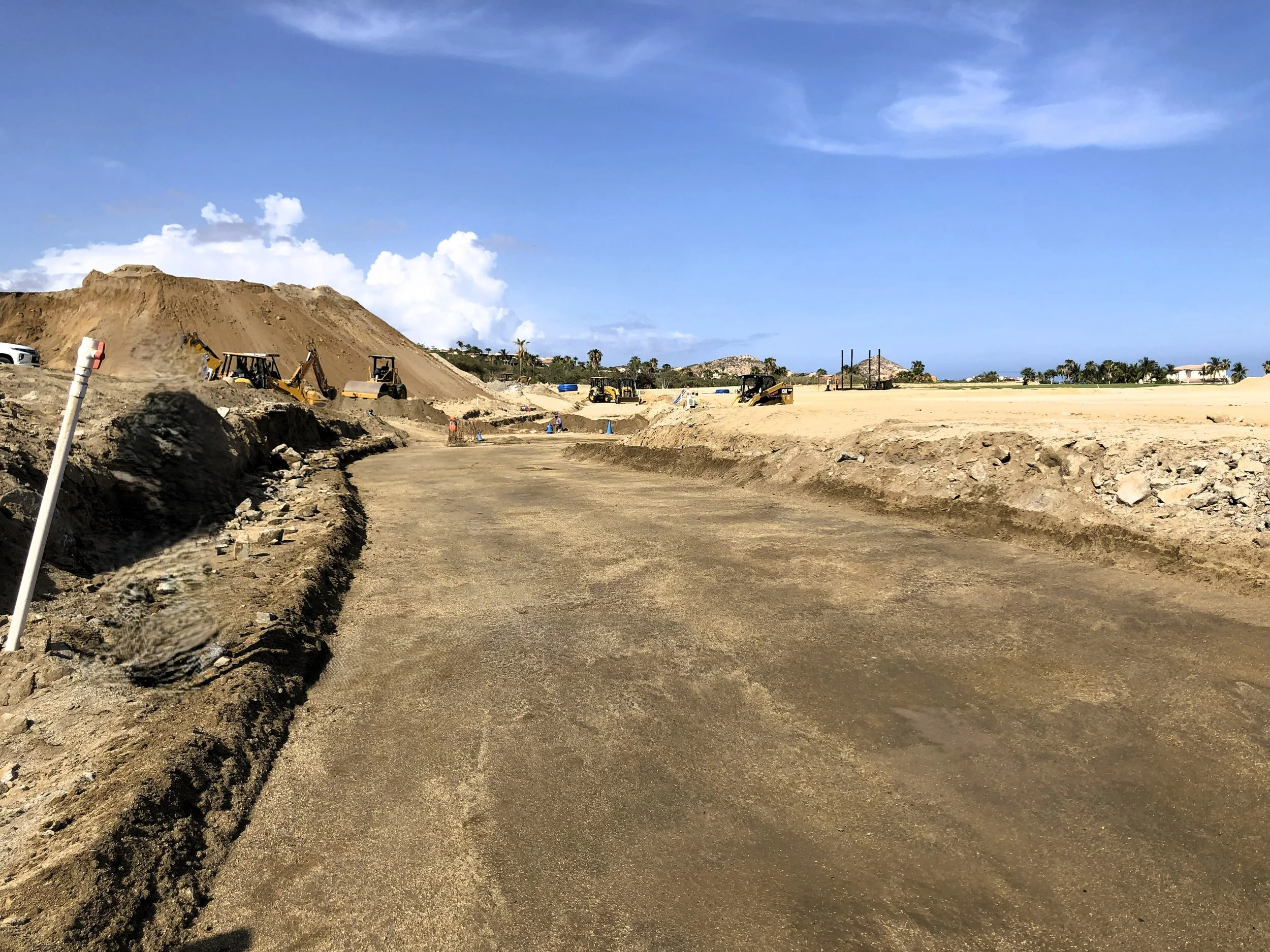 Conformación de vialidad J1