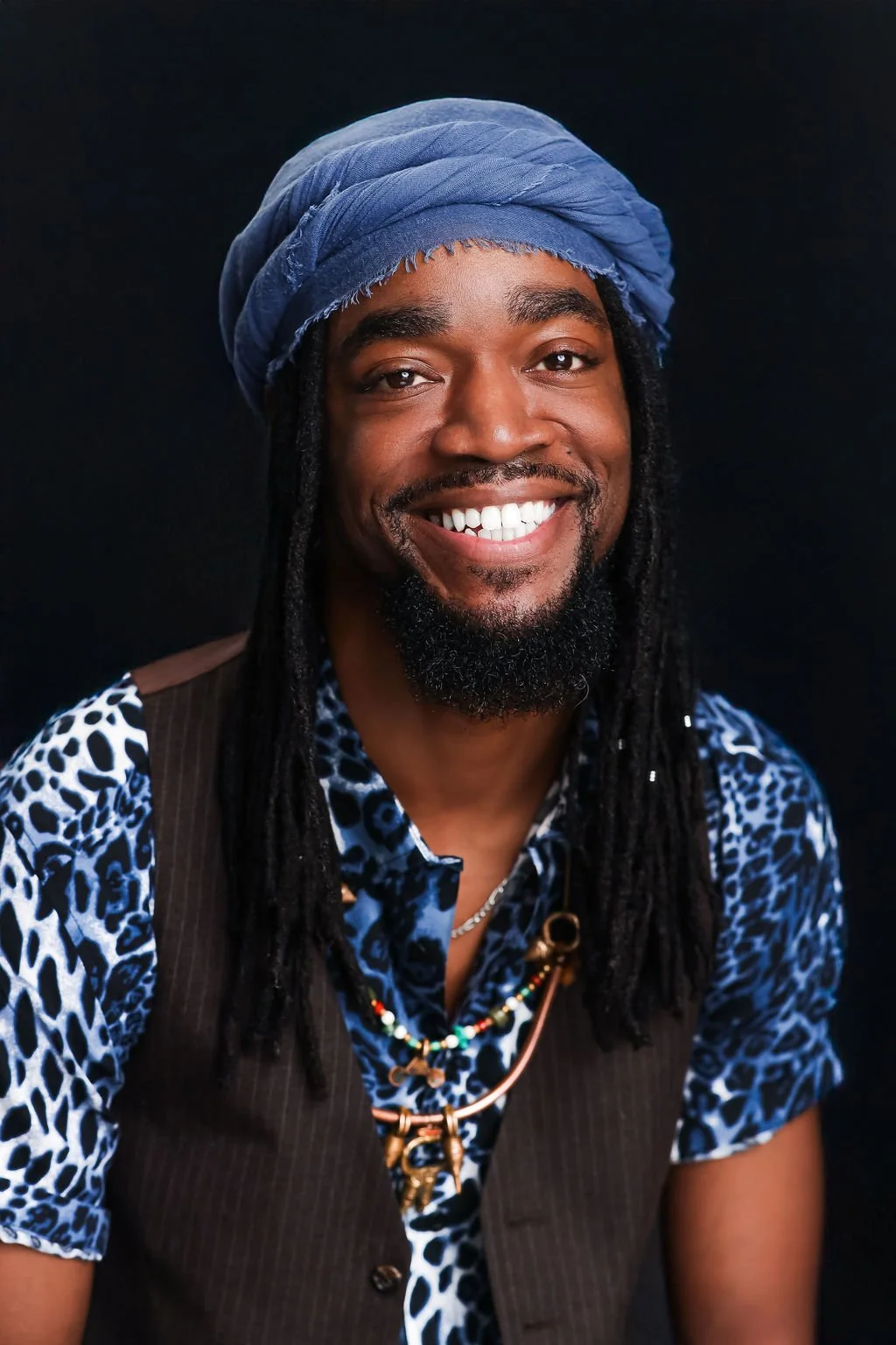 Hysien Govan LIVE at Shirley’s Piano Bar
