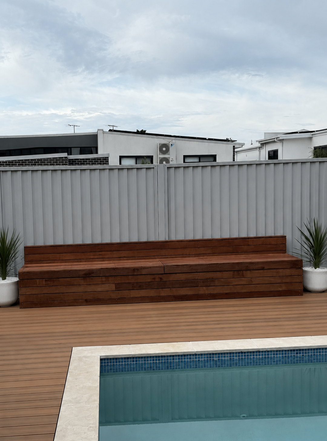 Nicks deck chair edited 1 .png