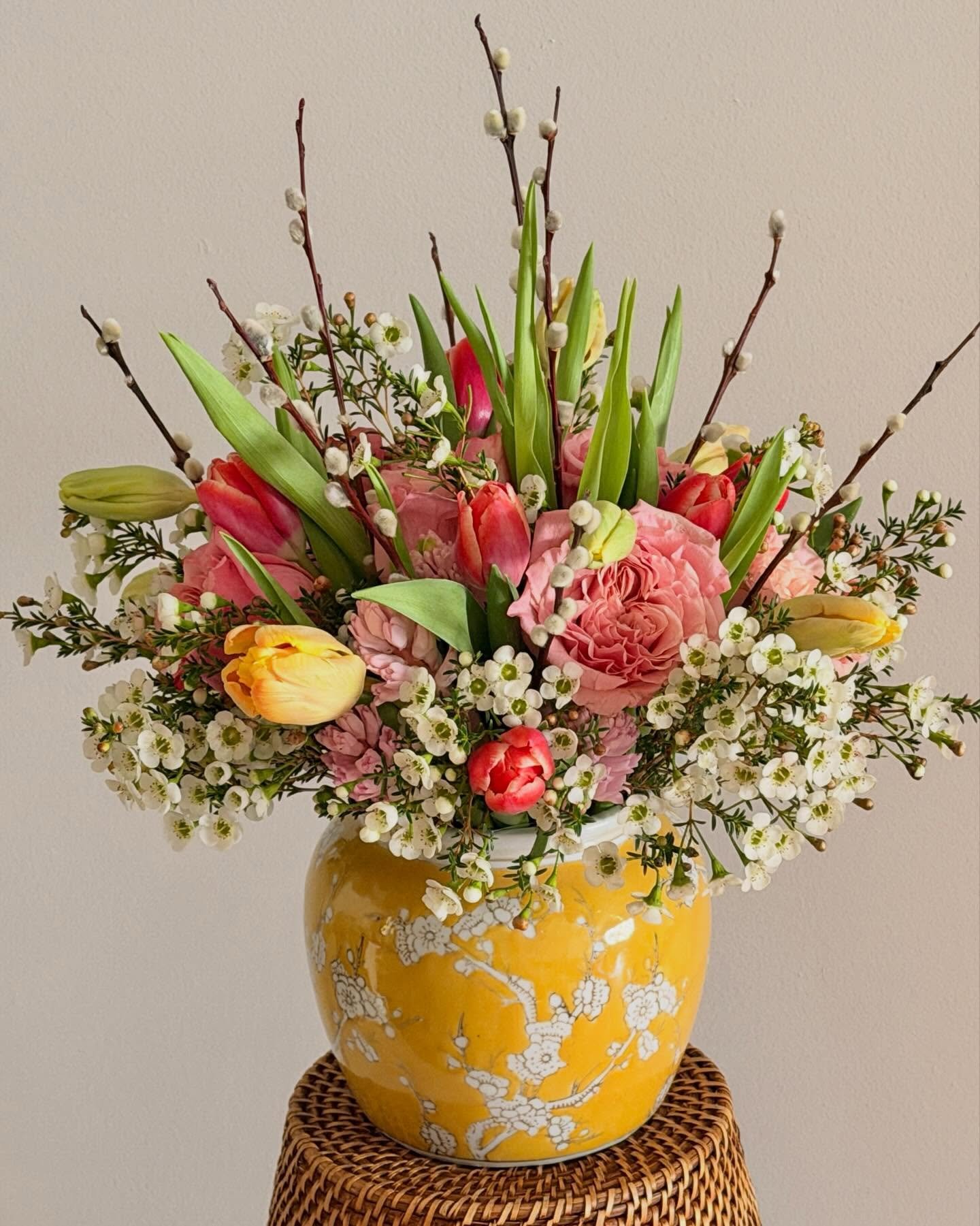 some post-op sunshine 🌞 with the cutest vase they&rsquo;ll be able to keep forever!