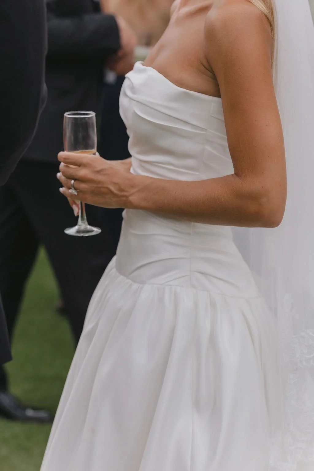 OLIVIAANDALEXDAY3-4998.jpg
