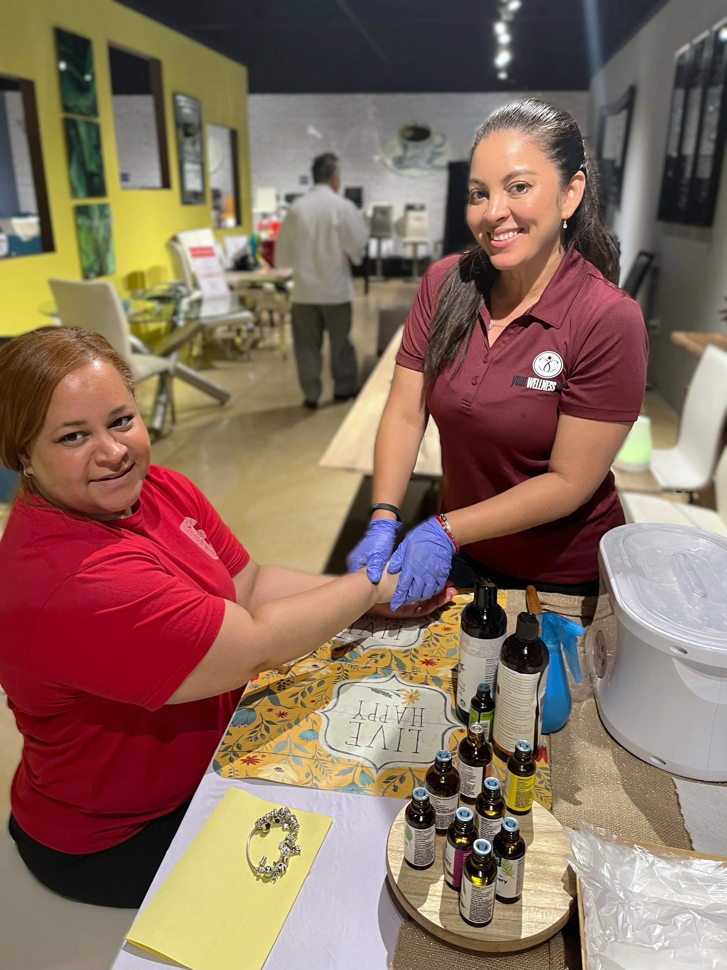 Pariffin Hand Massage.jpg