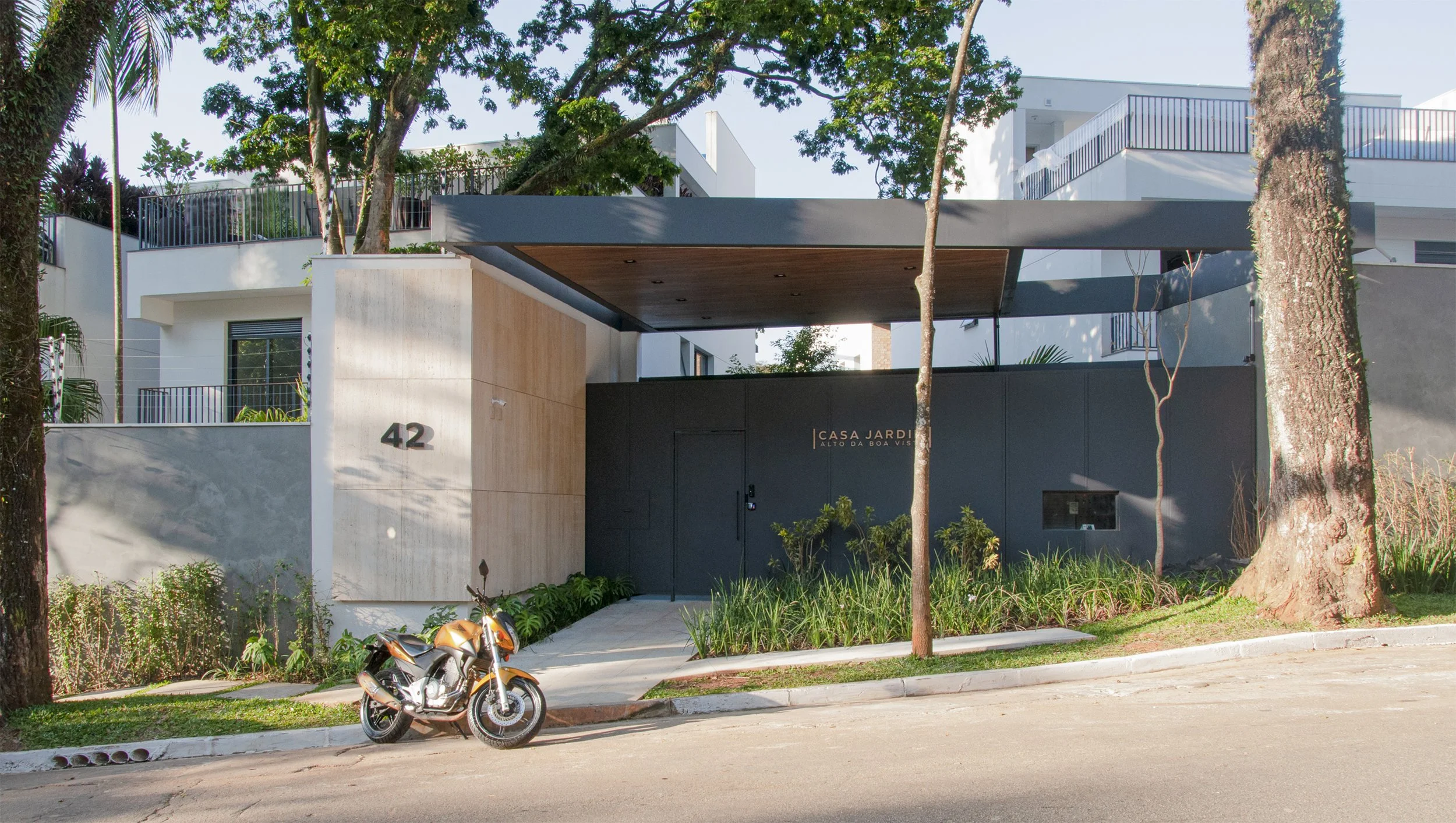 Casa_Jardim_Alto_da_Boa_Vista_17.jpg
