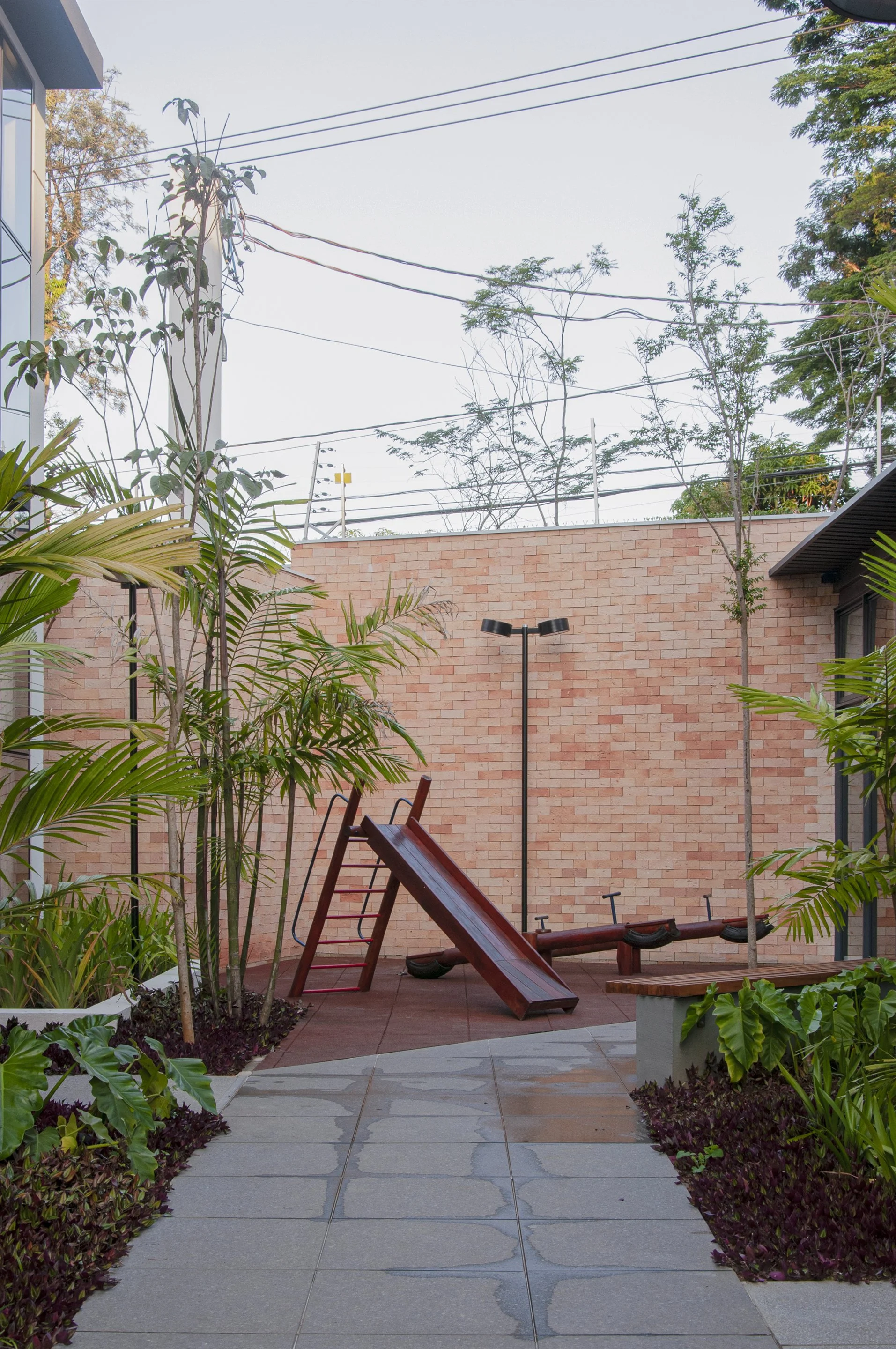 Casa_Jardim_Alto_da_Boa_Vista_08.jpg