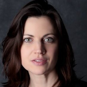 portrait de Nancy Bent, membre du conseil d'administration de connexions entrelacees.