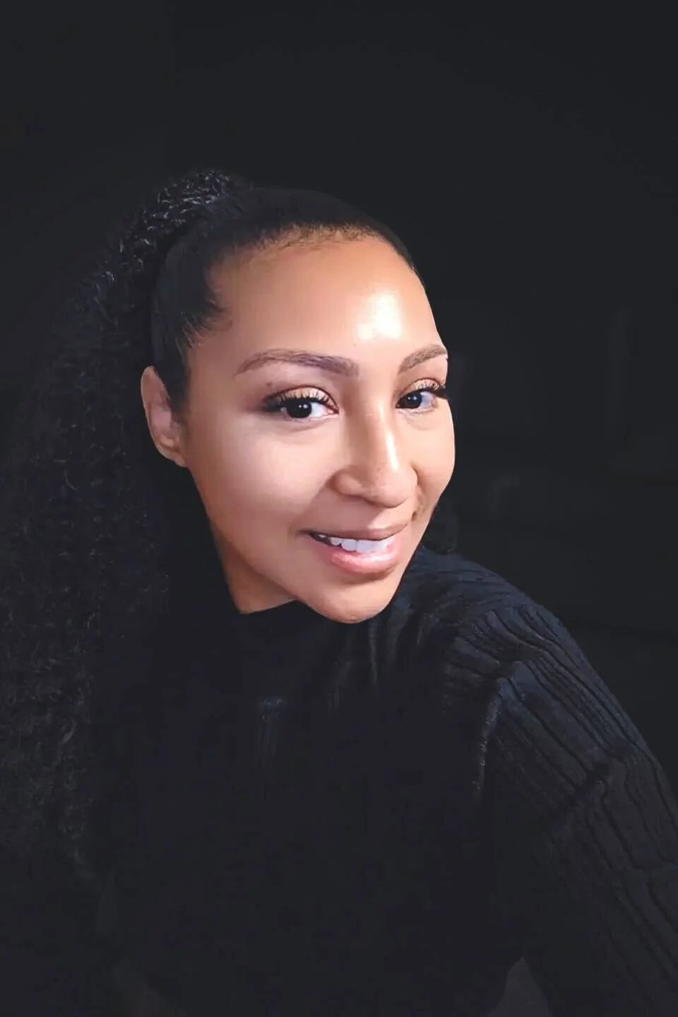 portrait de Pamela, Intervenante en soutien pour les familles liées par l'adoption