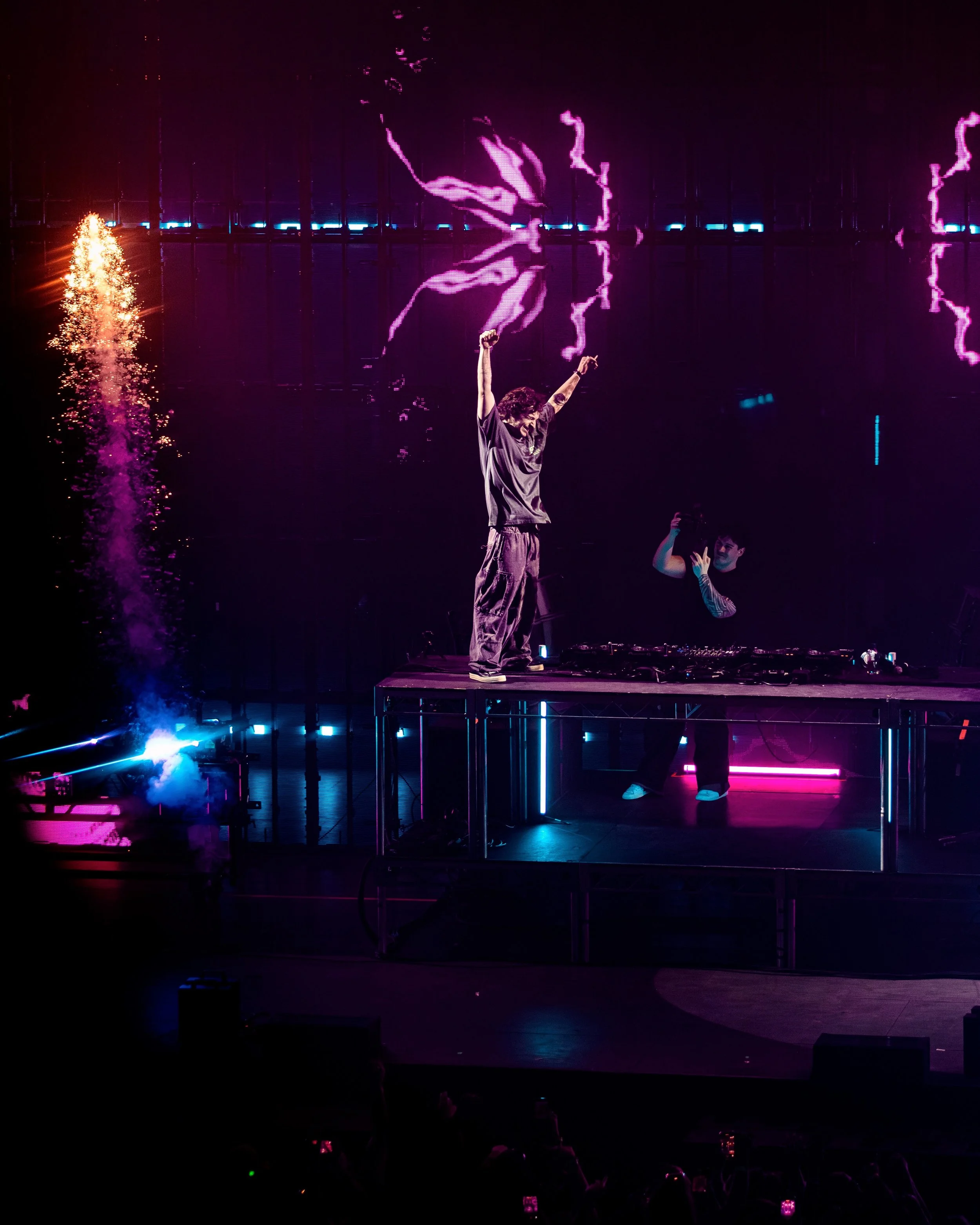 subtronics (v) 1.JPG