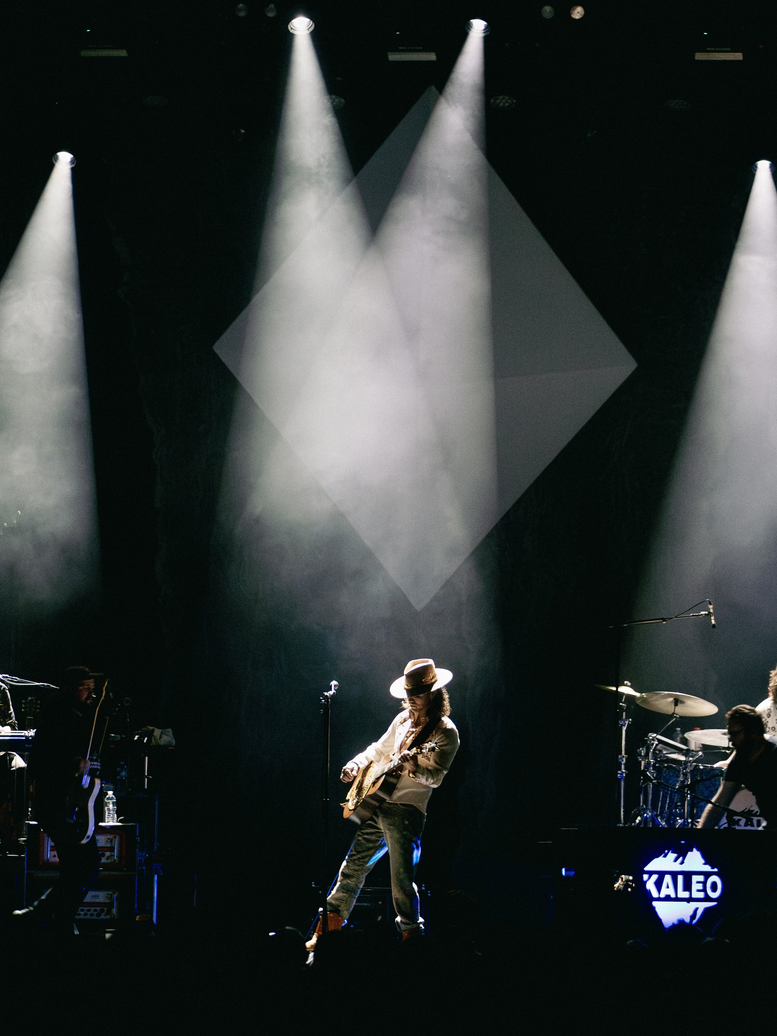 kaleo vertical 2.jpg