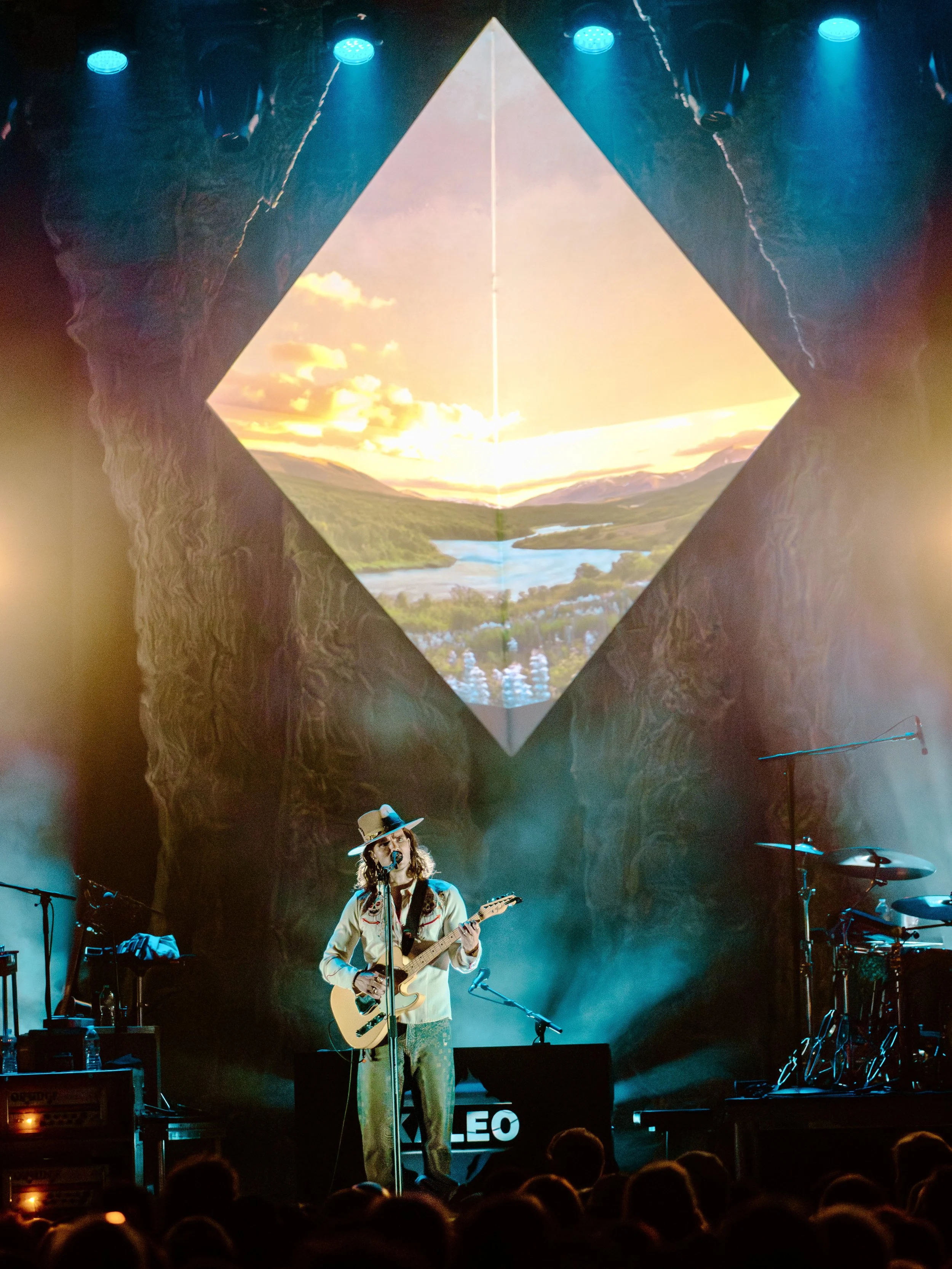 kaleo vertical 4.jpg