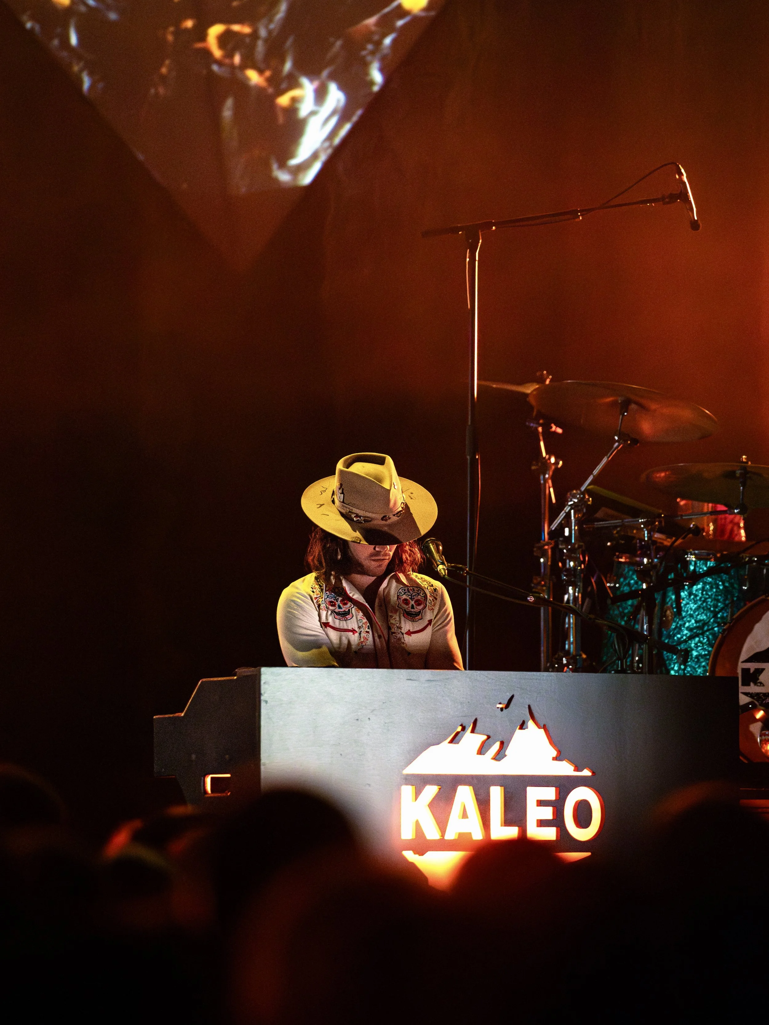 kaleo vertical 7.jpg