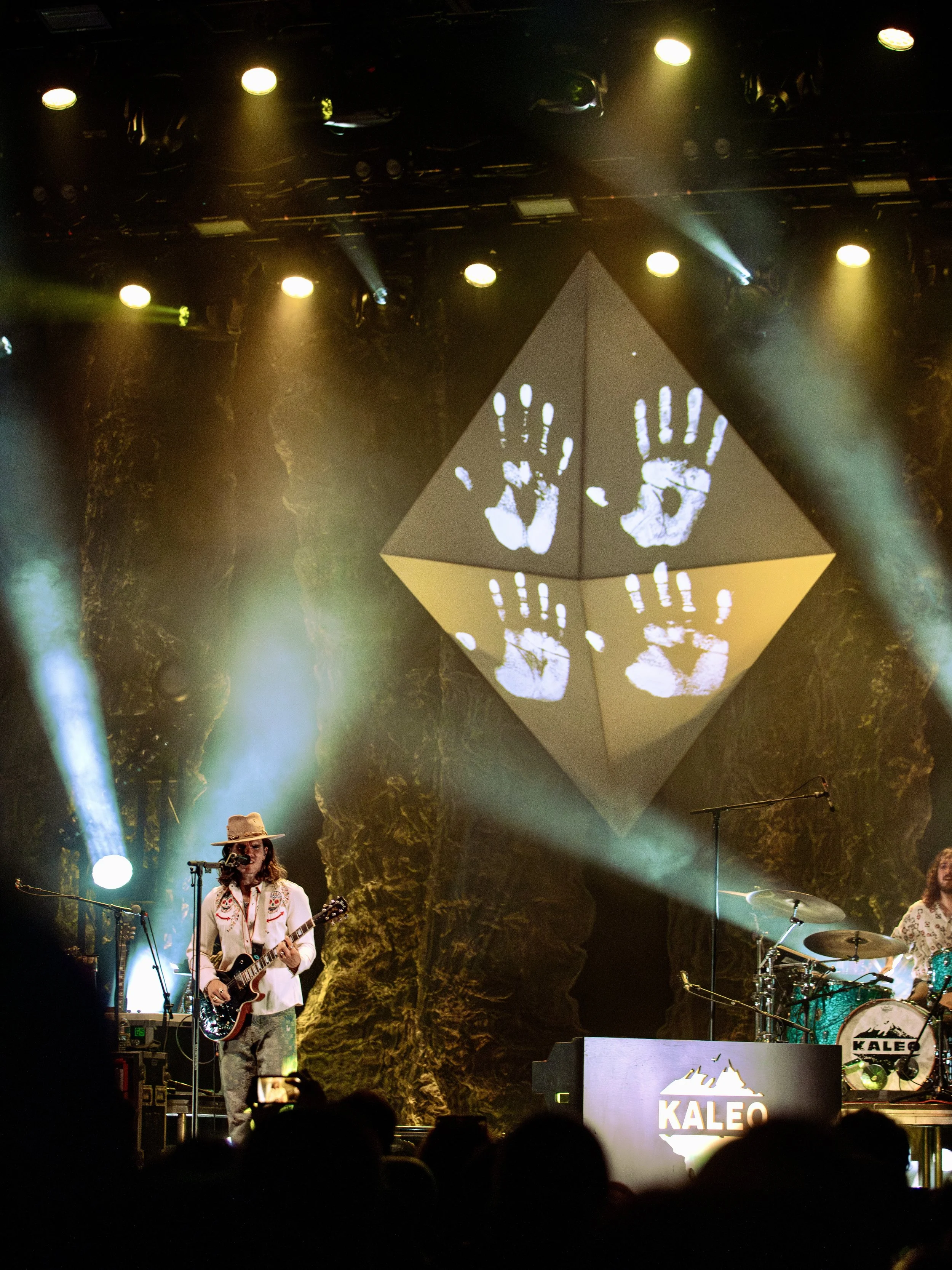 kaleo vertical 8.jpg