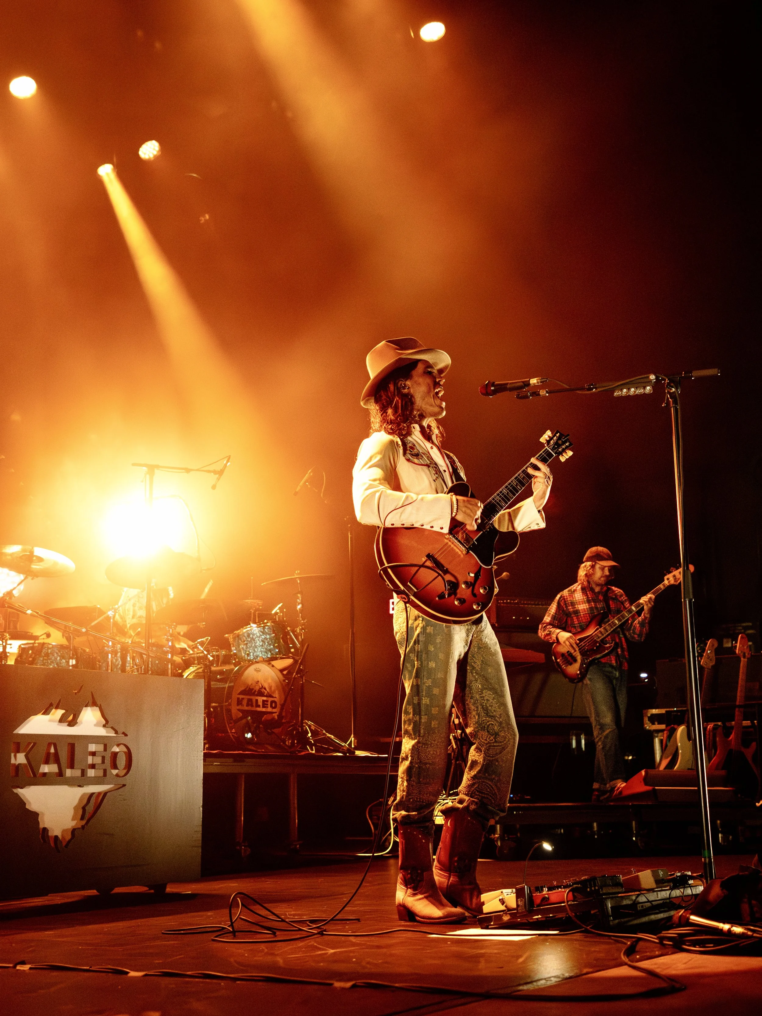 kaleo vertical 14.jpg