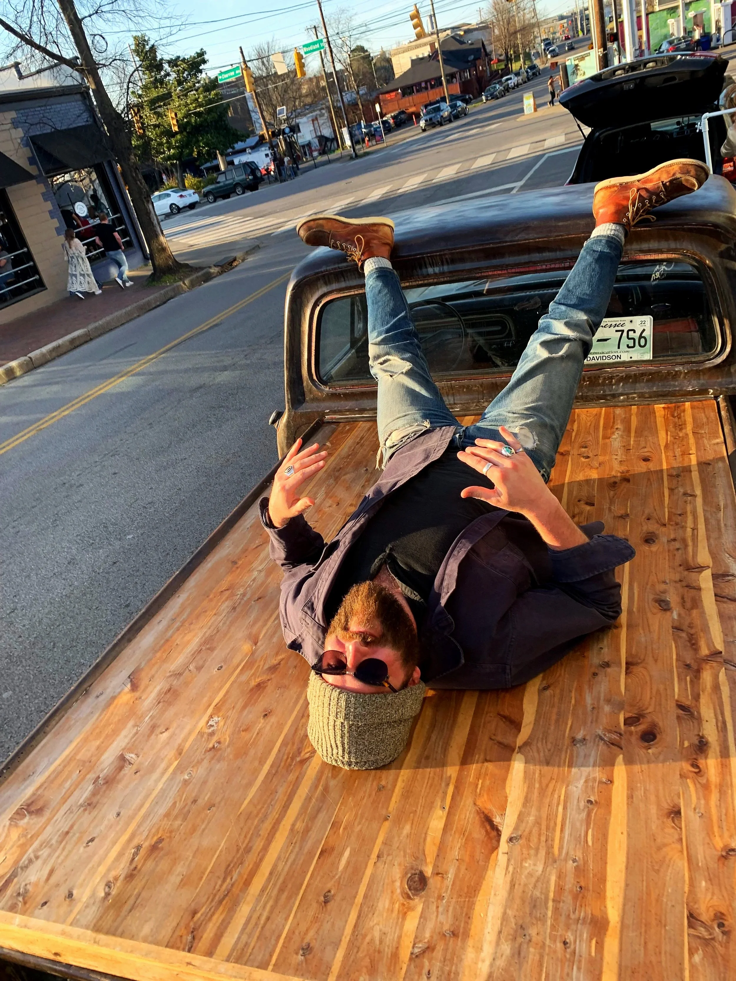 5 Local Nashville Businesses to Peep 👀 While in Town