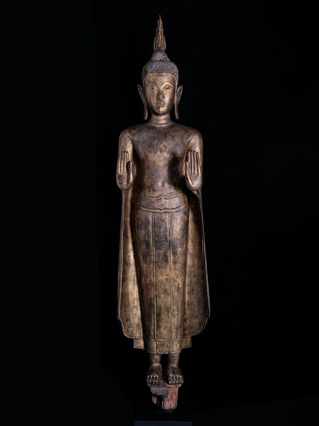 BW87 - Thai Wooden Buddha, Ayutthaya Period (17th Century)